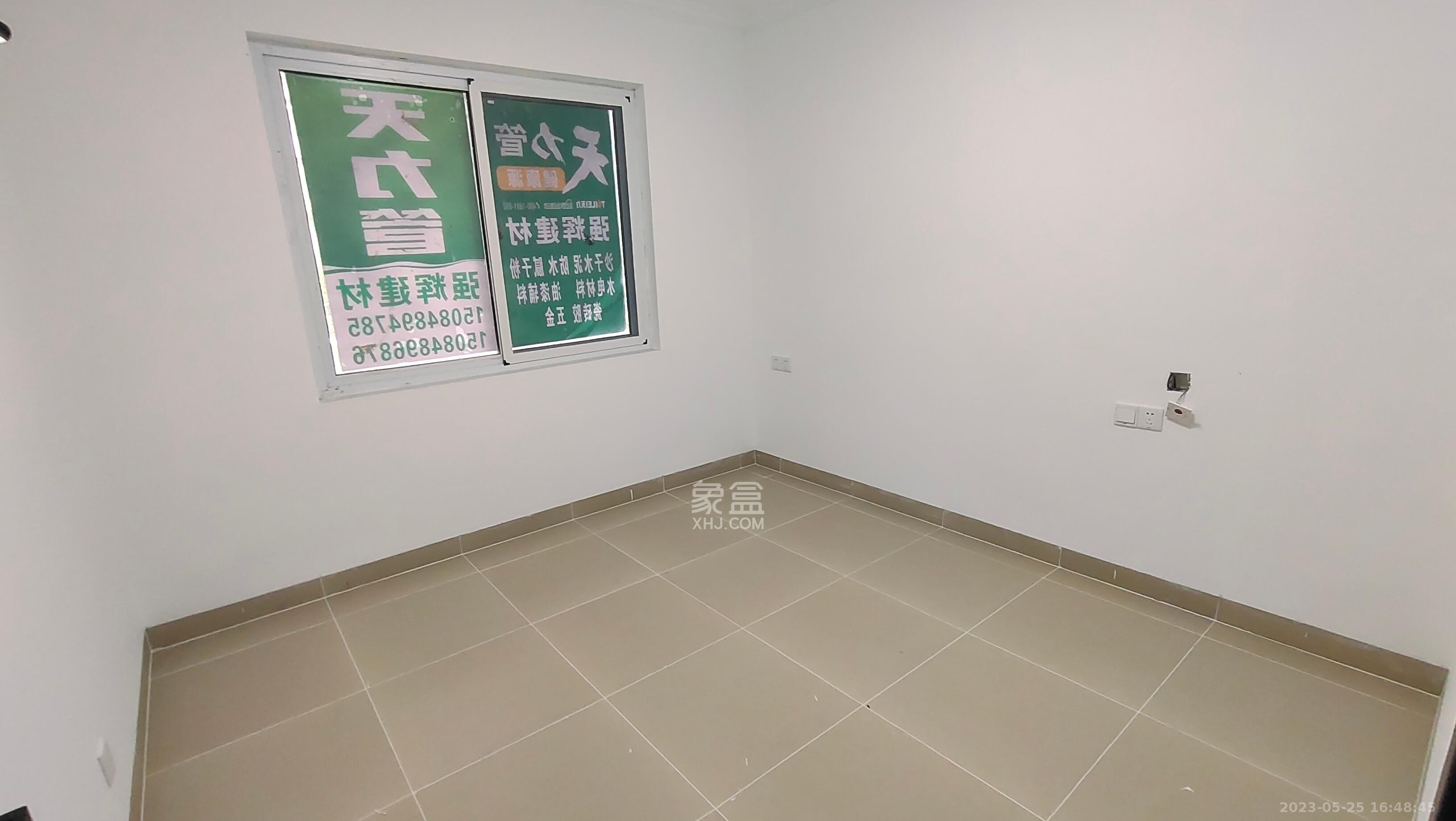 坪山家园  2室2厅1卫   2500.00元/月室内图