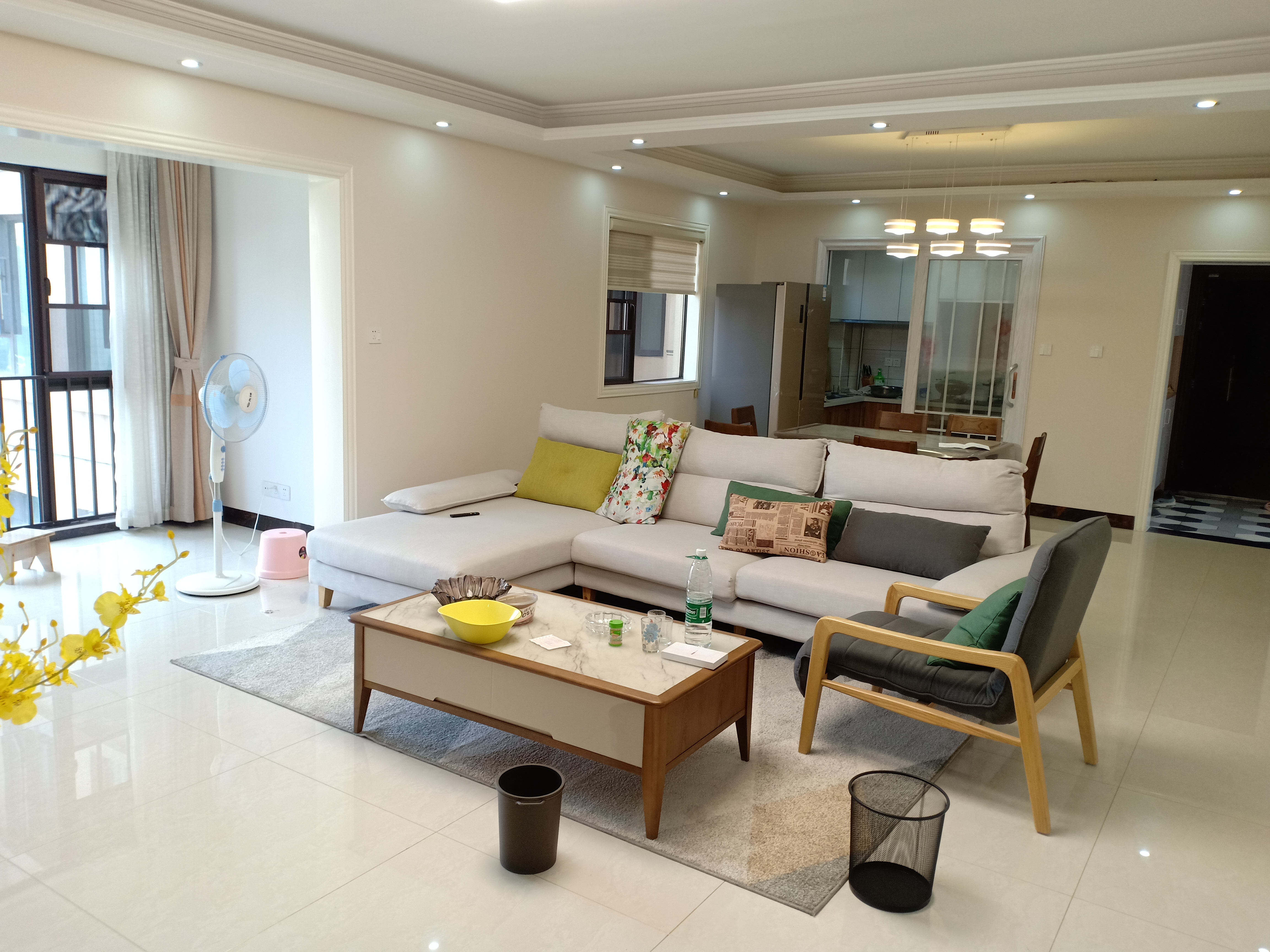 蓝溪谷 4室2厅2卫 89.80万 蓝溪谷 4室2厅2卫 89.80万室内图