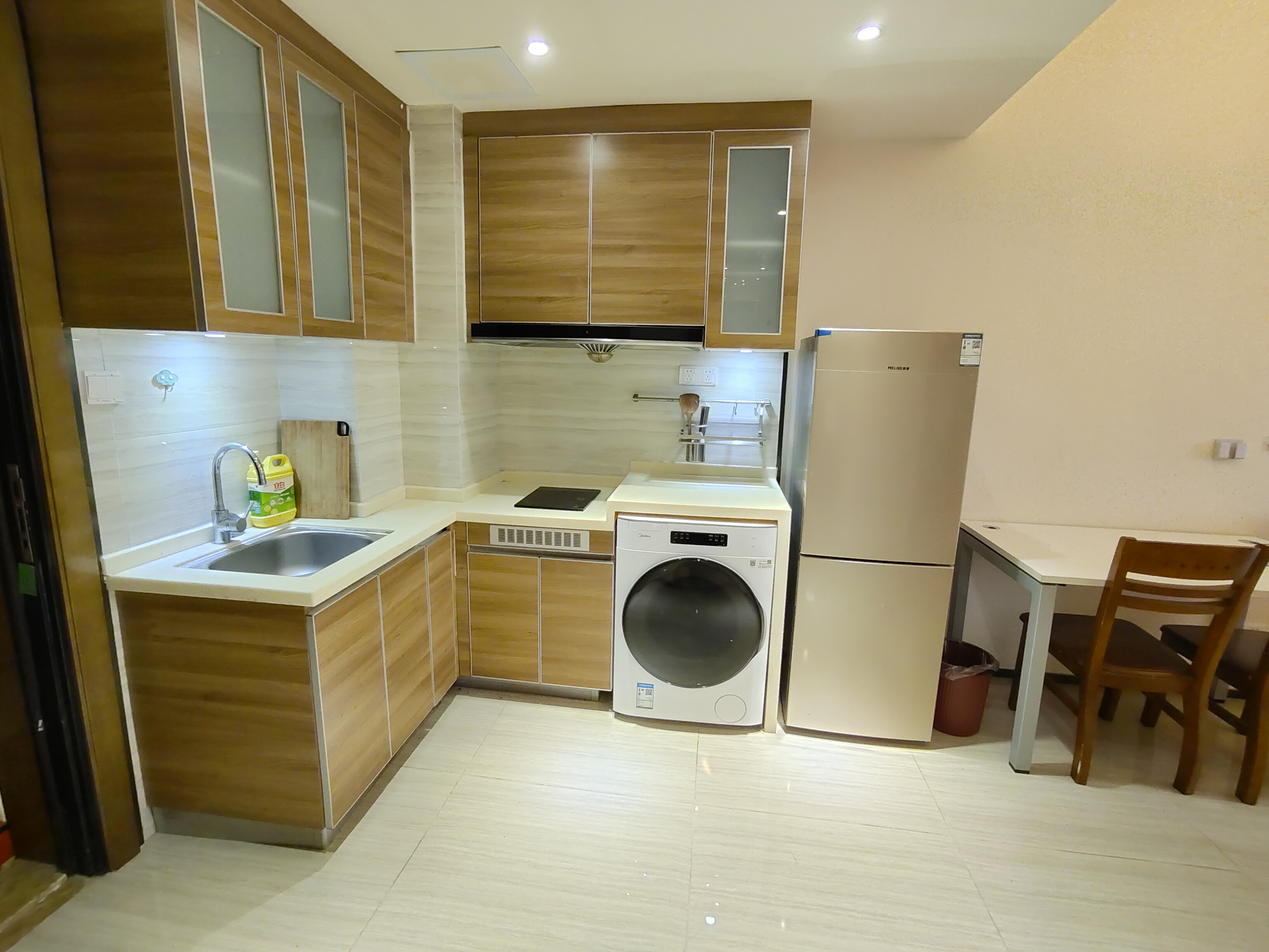 恒大御景湾 1室1厅1卫 29.80万 恒大御景湾 1室1厅1卫 29.80万室内图