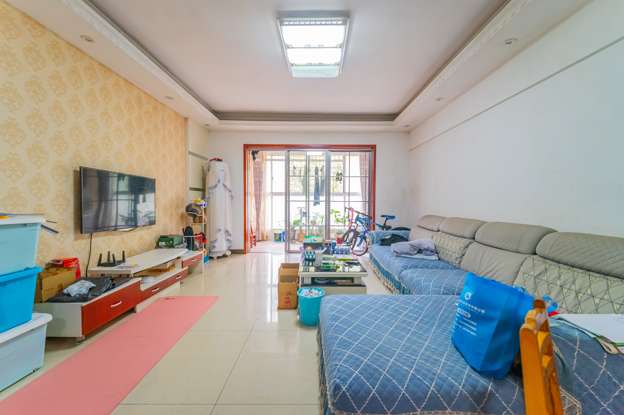 景上鑫苑  3室2厅1卫    82.9万客厅