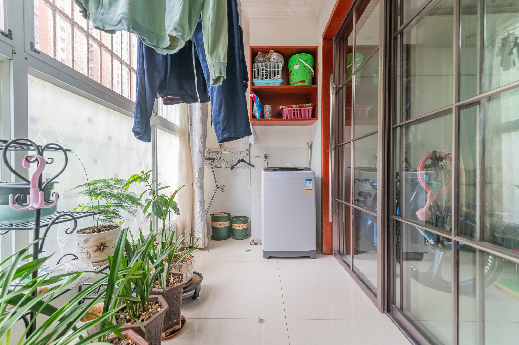 景上鑫苑  3室2厅1卫    82.9万阳台