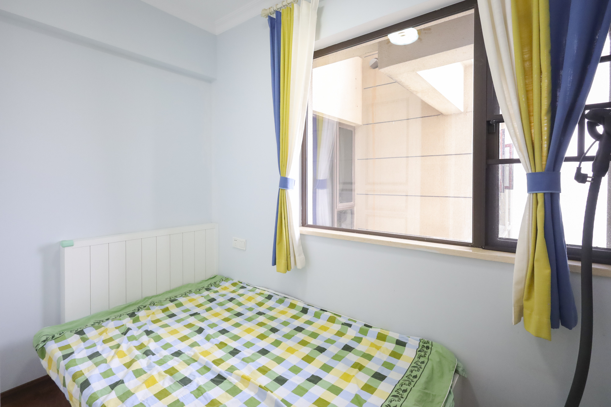 南山雍江汇(滨江国际新城)  3室2厅1卫    178.0万 南山雍江汇(滨江国际新城)  3室2厅1卫    178.0万卧室