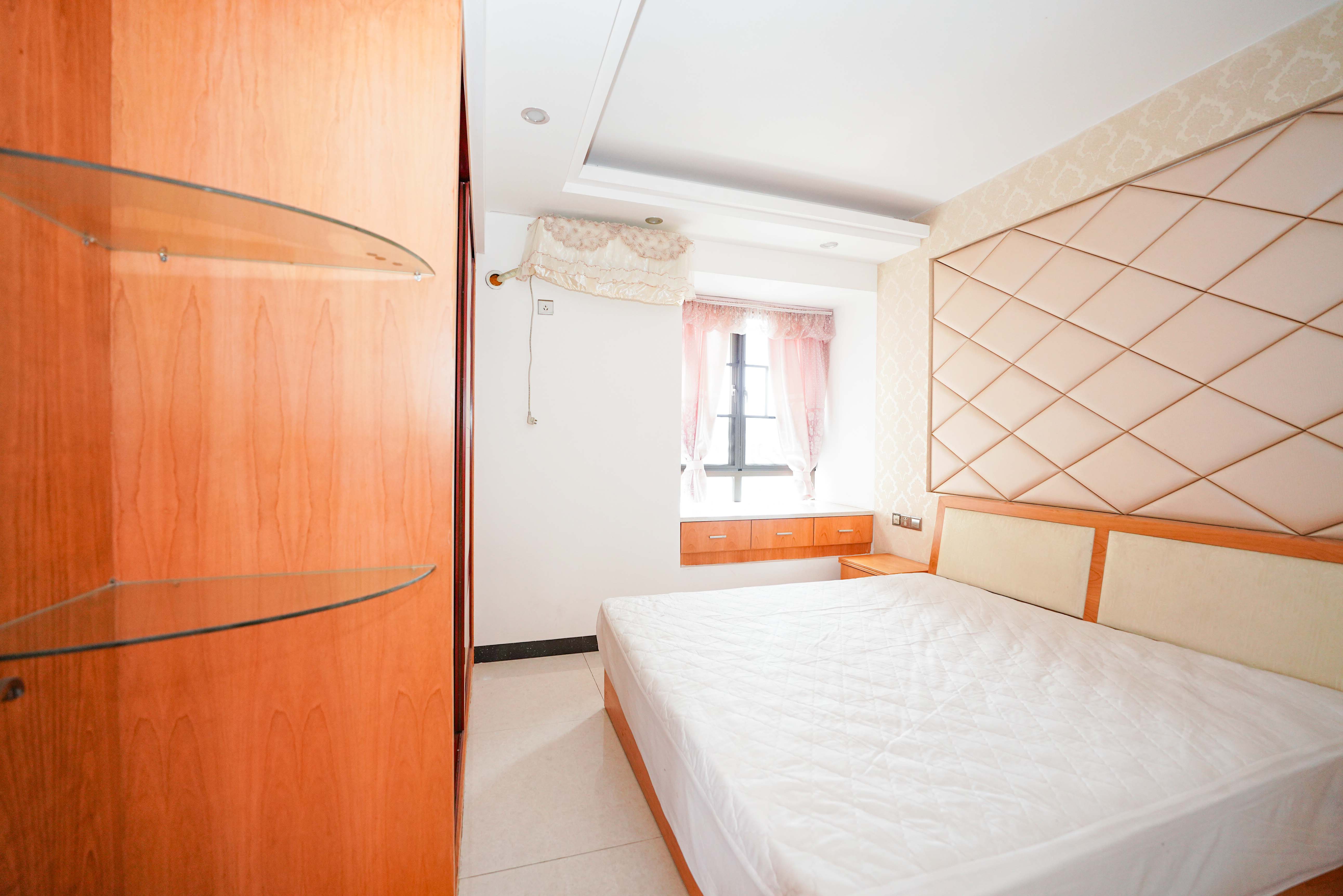 幸福庄园 3室2厅2卫 103.0万 幸福庄园 3室2厅2卫 103.0万卧室