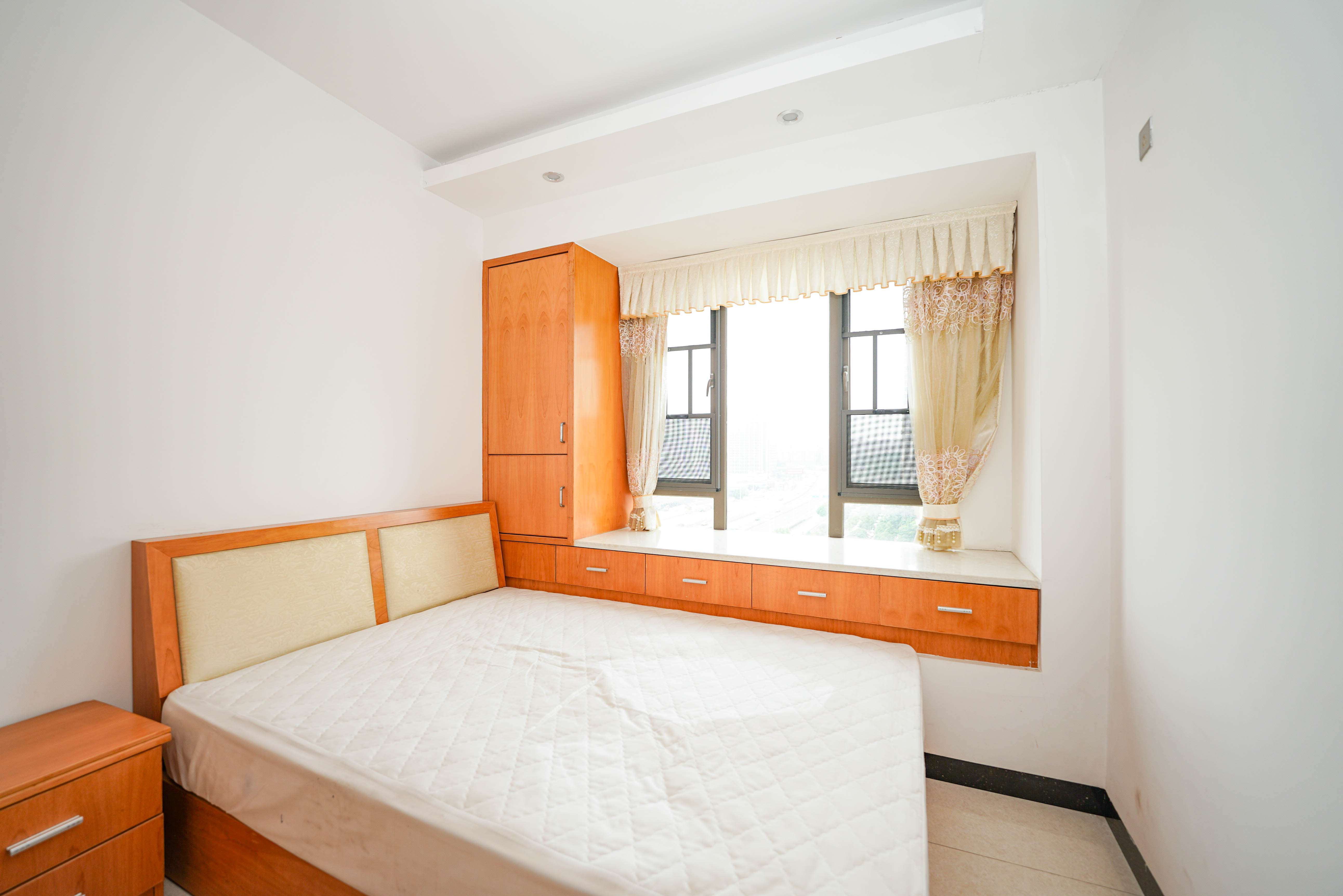 幸福庄园 3室2厅2卫 103.0万 幸福庄园 3室2厅2卫 103.0万卧室