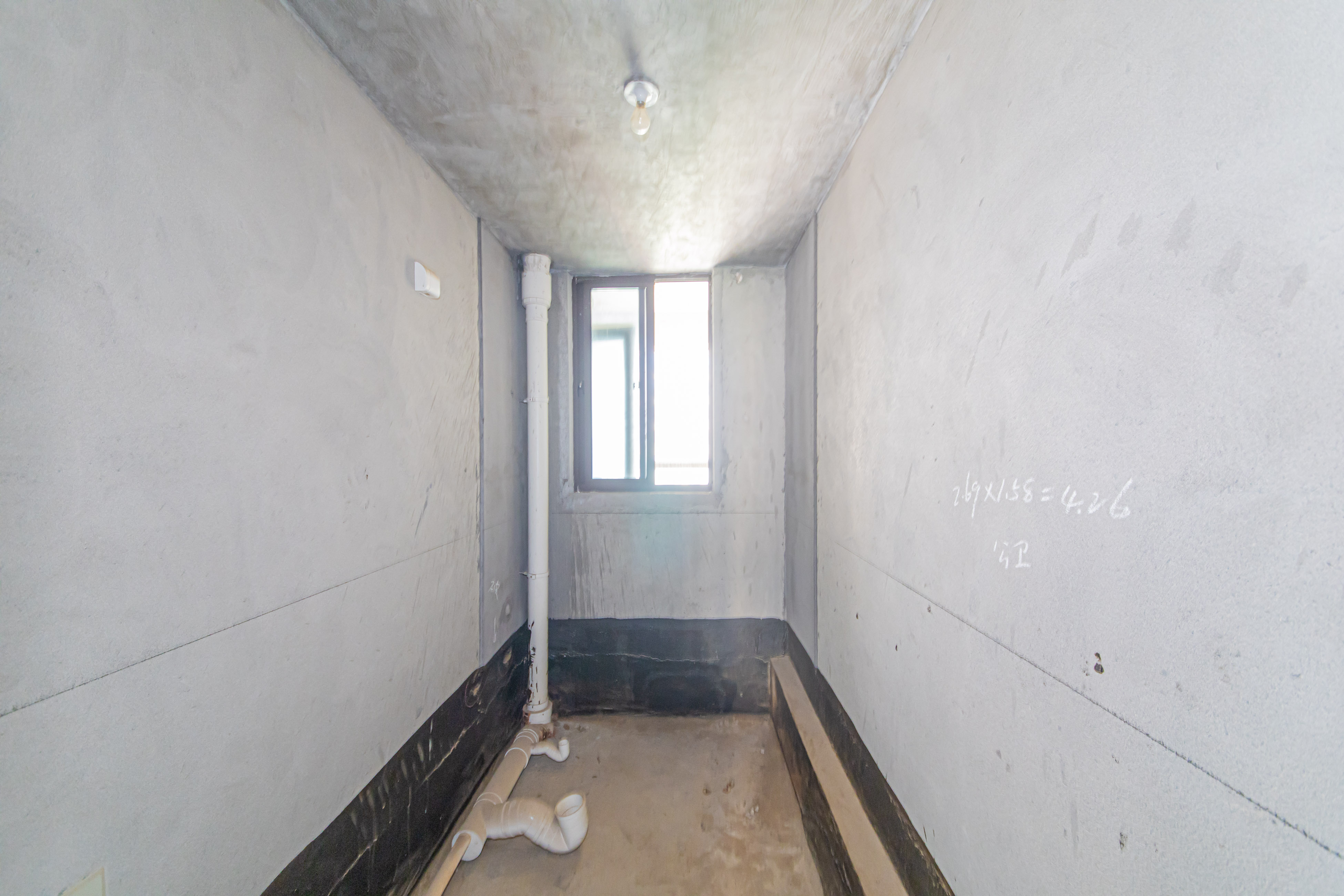 鑫远悦城(鑫远悦时代)  4室2厅2卫    130.0万 鑫远悦城(鑫远悦时代)  4室2厅2卫    130.0万卫生间