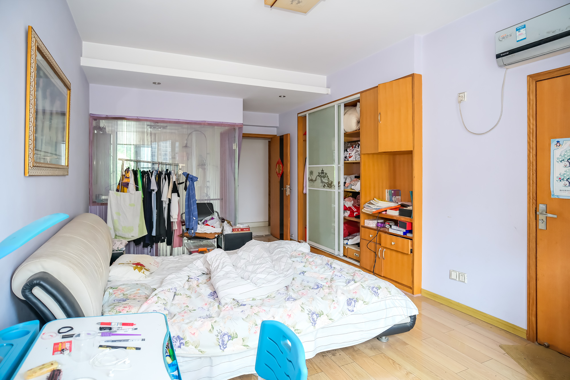 美林水郡 3室2厅2卫 120.0万 美林水郡 3室2厅2卫 120.0万卧室