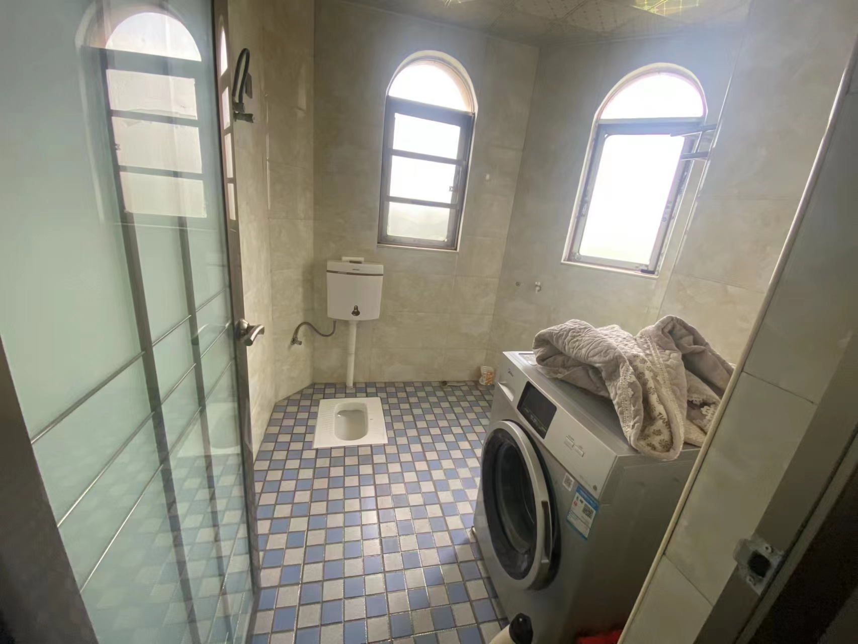 碧玉花园 4室2厅2卫 68.0万 碧玉花园 4室2厅2卫 68.0万室内图