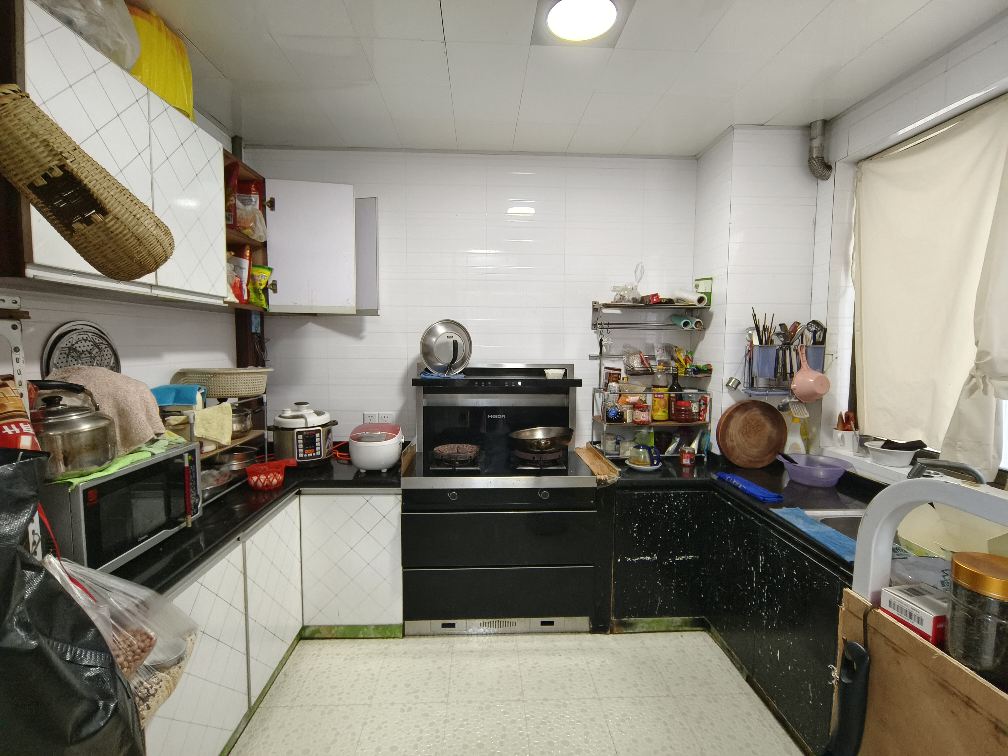 时尚新天地(平和堂) 4室2厅1卫 120.00万 时尚新天地(平和堂) 4室2厅1卫 120.00万室内图