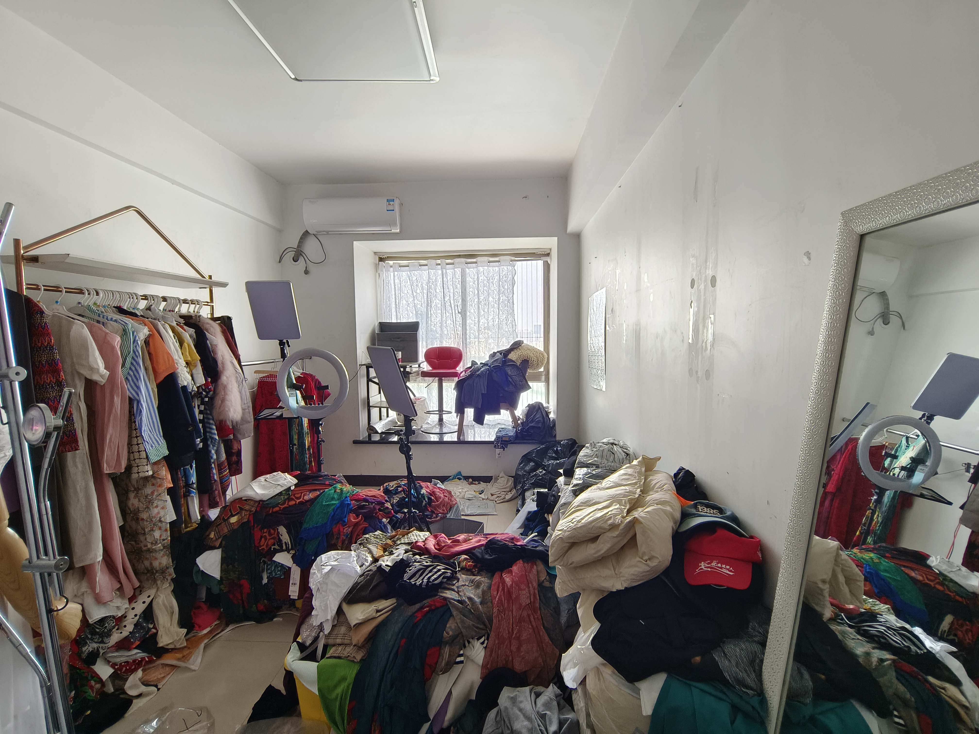 时尚新天地(平和堂) 4室2厅1卫 120.00万 时尚新天地(平和堂) 4室2厅1卫 120.00万室内图