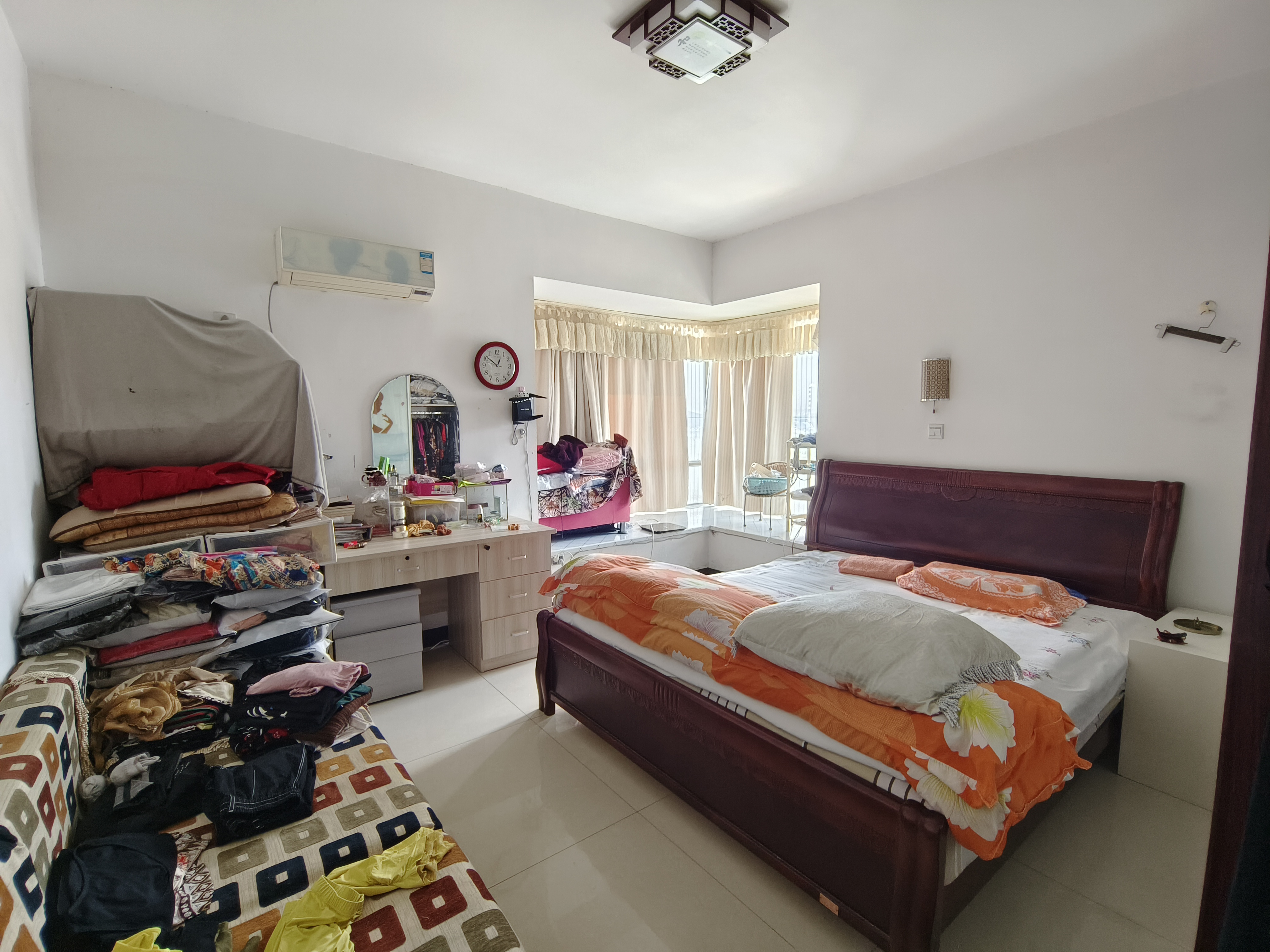 时尚新天地(平和堂) 4室2厅1卫 120.00万 时尚新天地(平和堂) 4室2厅1卫 120.00万室内图