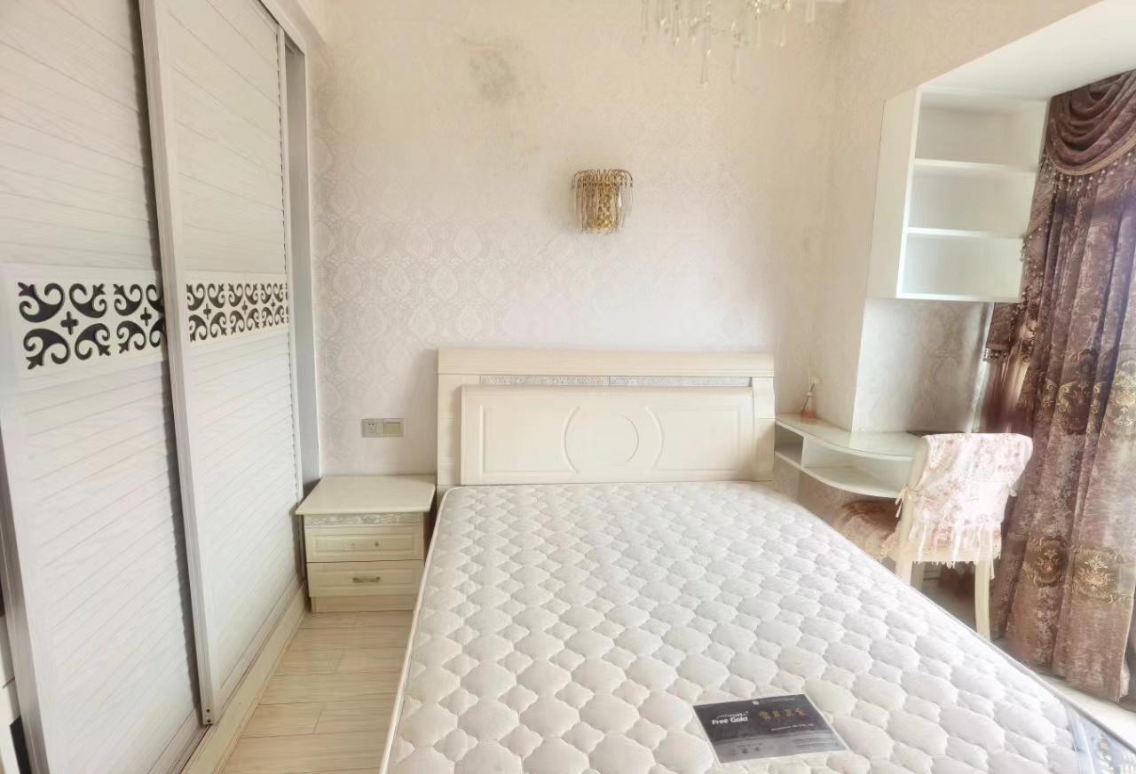 丰园大厦 2室2厅1卫 42.8万 丰园大厦 2室2厅1卫 42.8万室内图