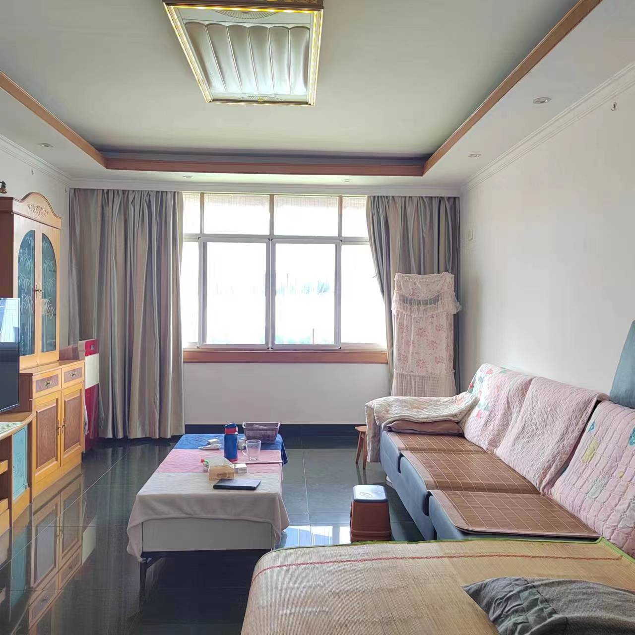 政华小区 4室2厅2卫 47.8万 政华小区 4室2厅2卫 47.8万室内图