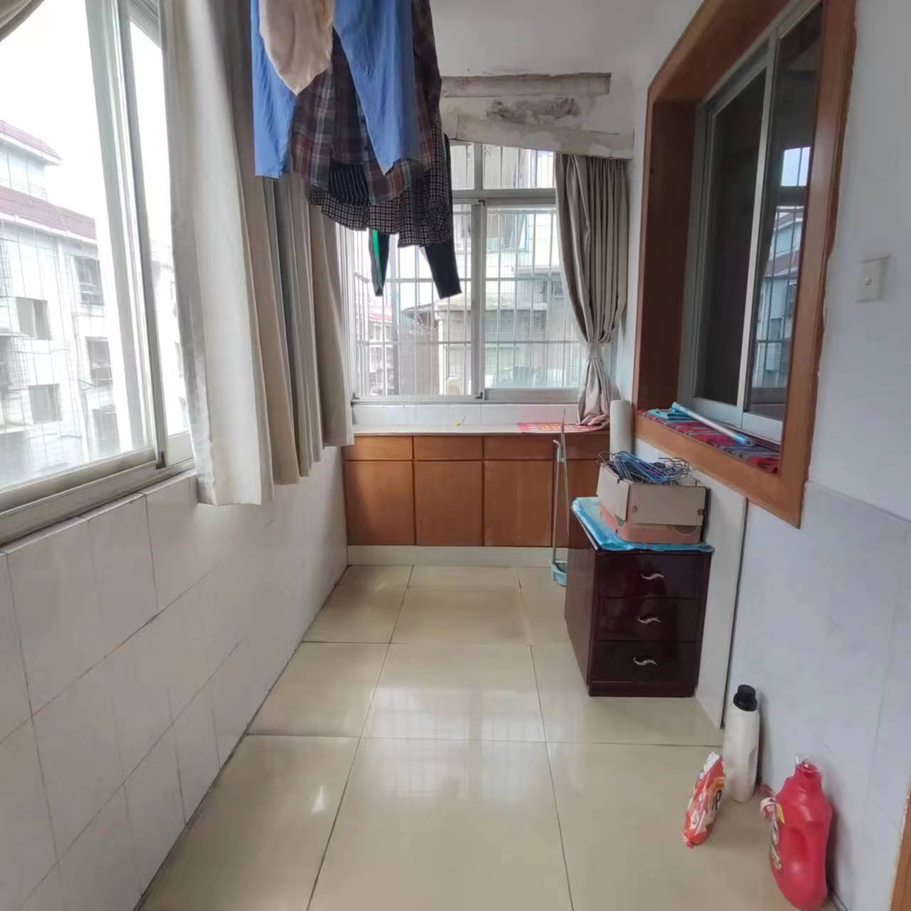 政华小区 4室2厅2卫 47.8万 政华小区 4室2厅2卫 47.8万室内图