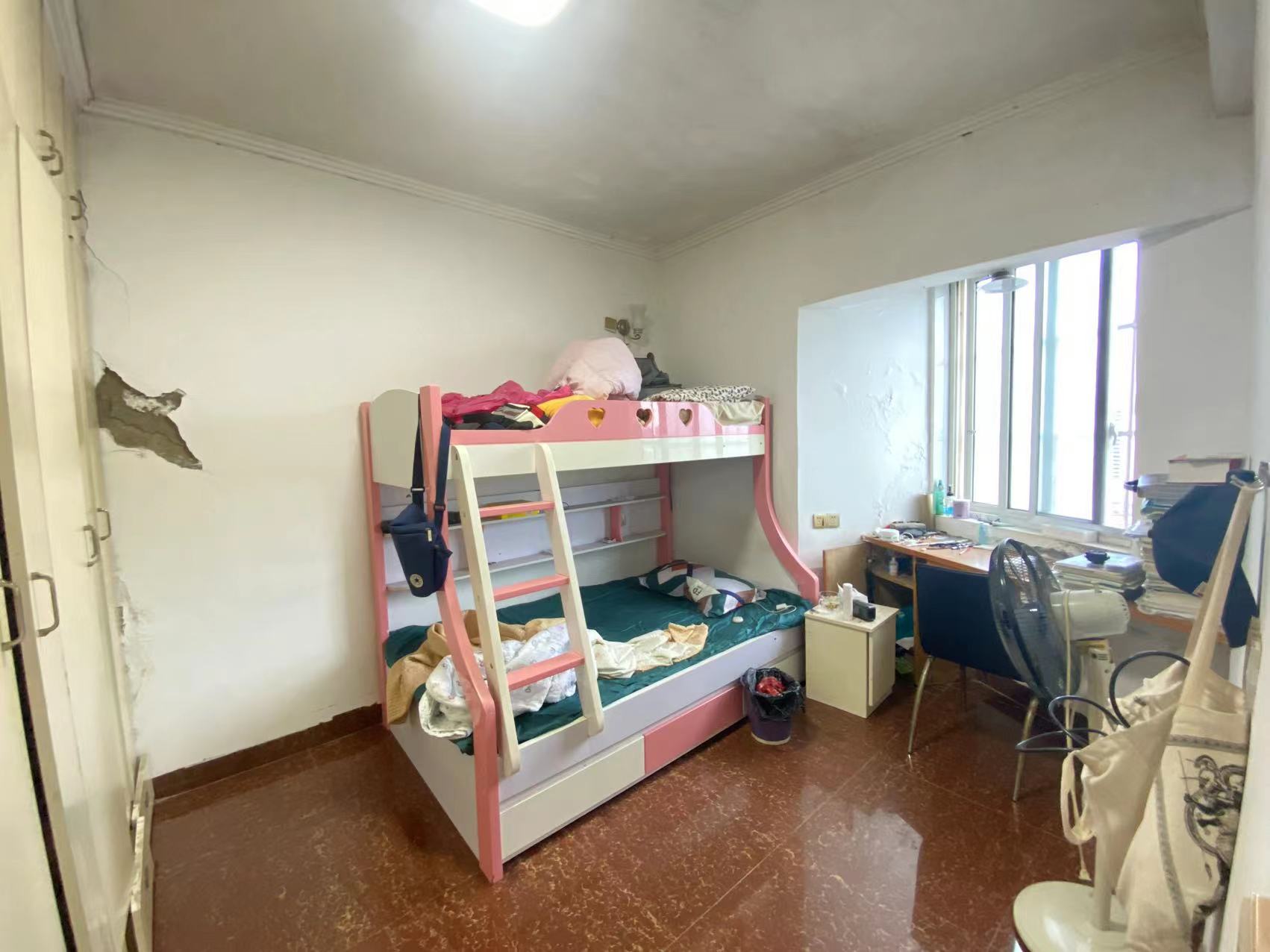 九天国际 3室2厅1卫 58.0万 九天国际 3室2厅1卫 58.0万室内图