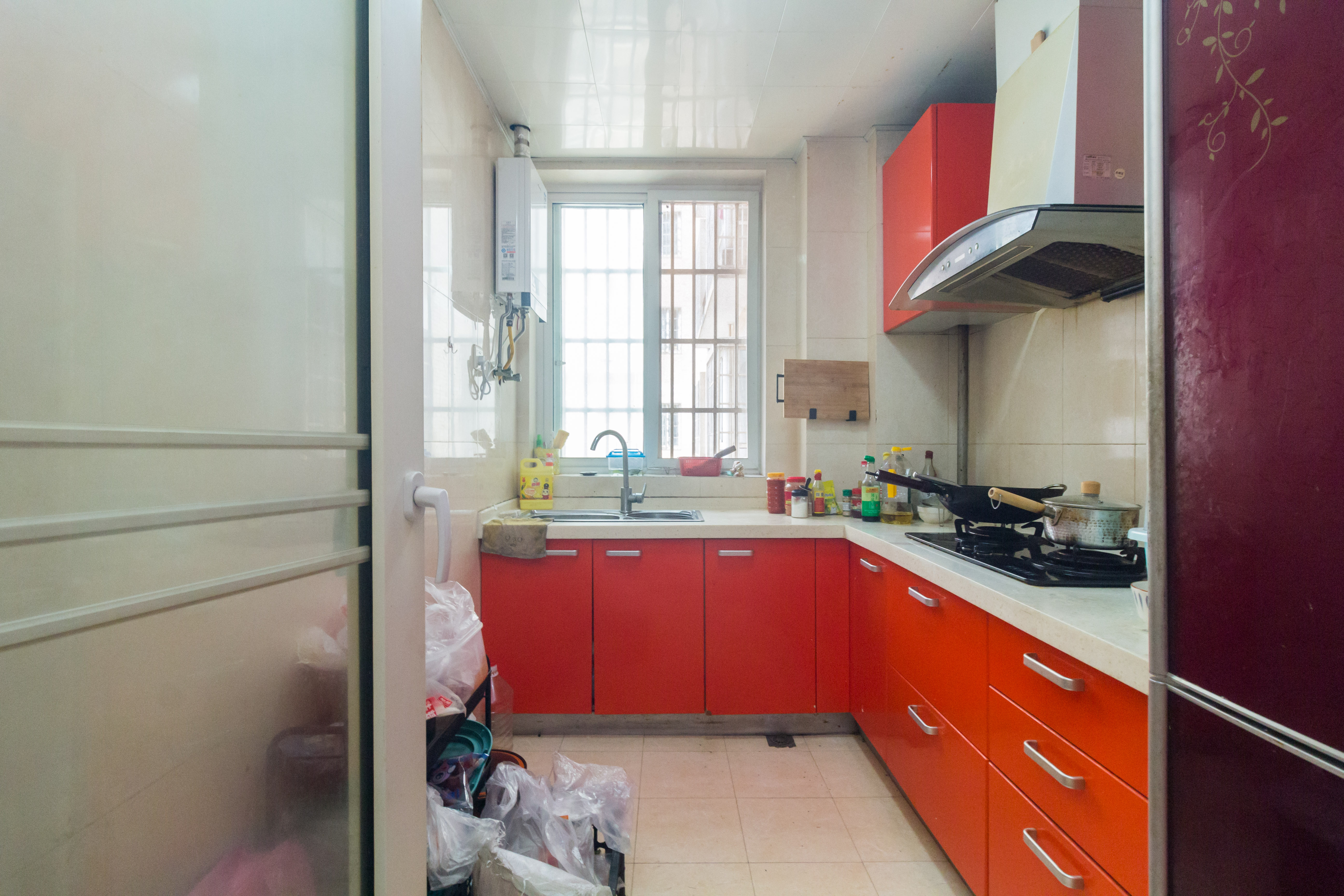 圣力华苑 2室2厅1卫 46.80万 圣力华苑 2室2厅1卫 46.80万厨房