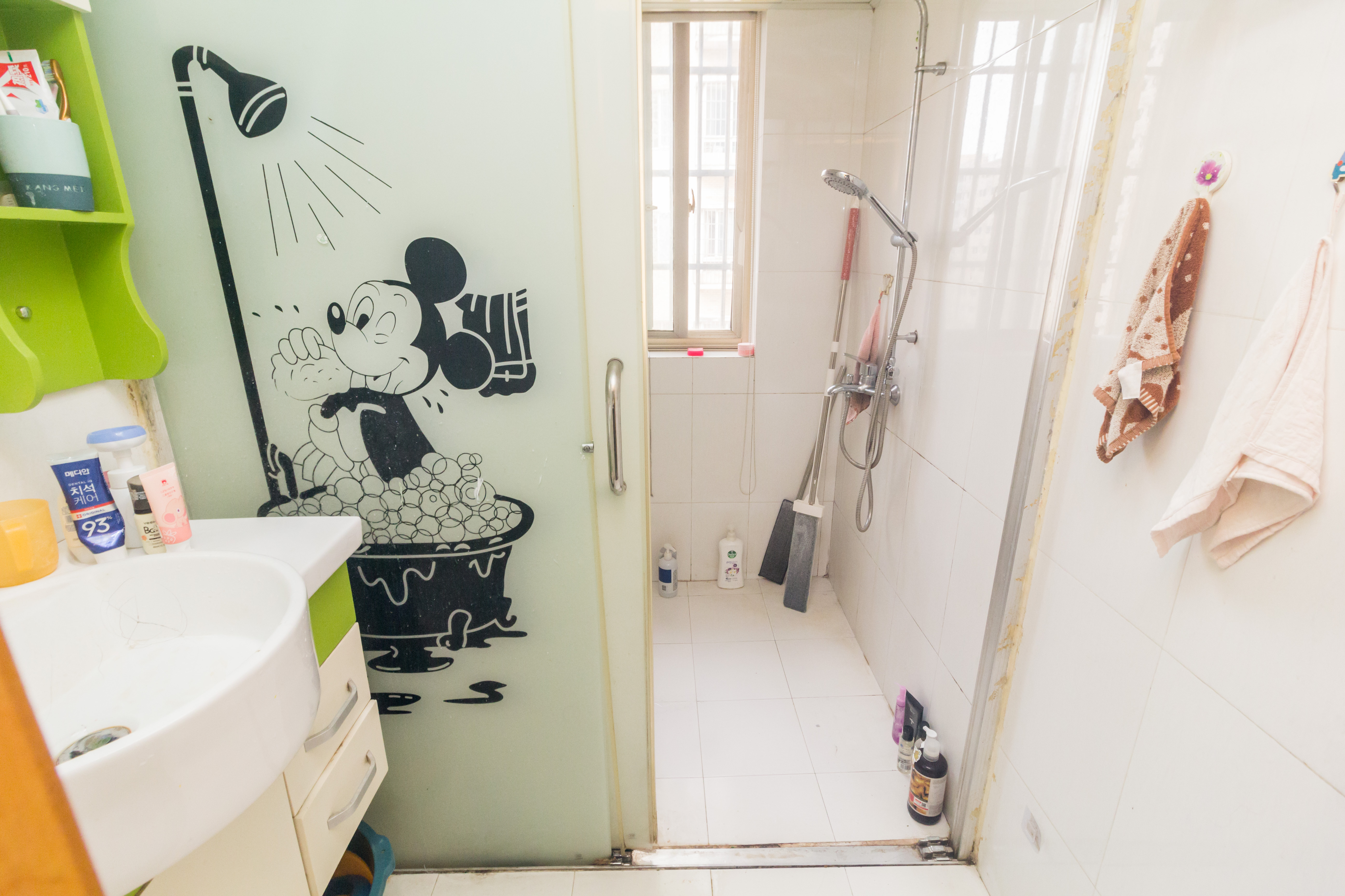 圣力华苑 2室2厅1卫 46.80万 圣力华苑 2室2厅1卫 46.80万卫生间