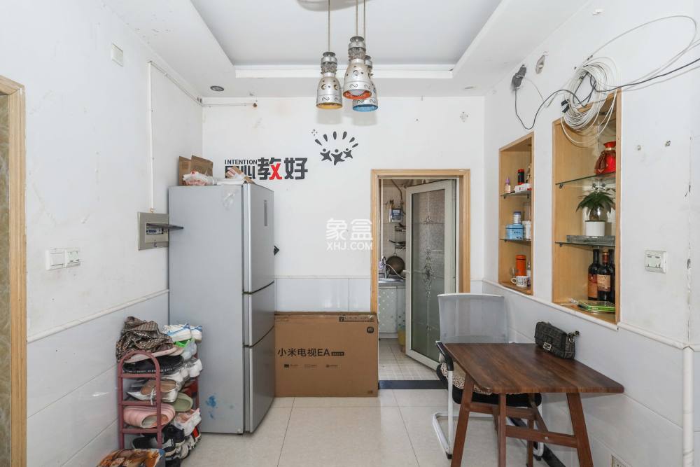 雷鋒機(jī)電市場一期  3室2廳2衛(wèi)   50.00萬