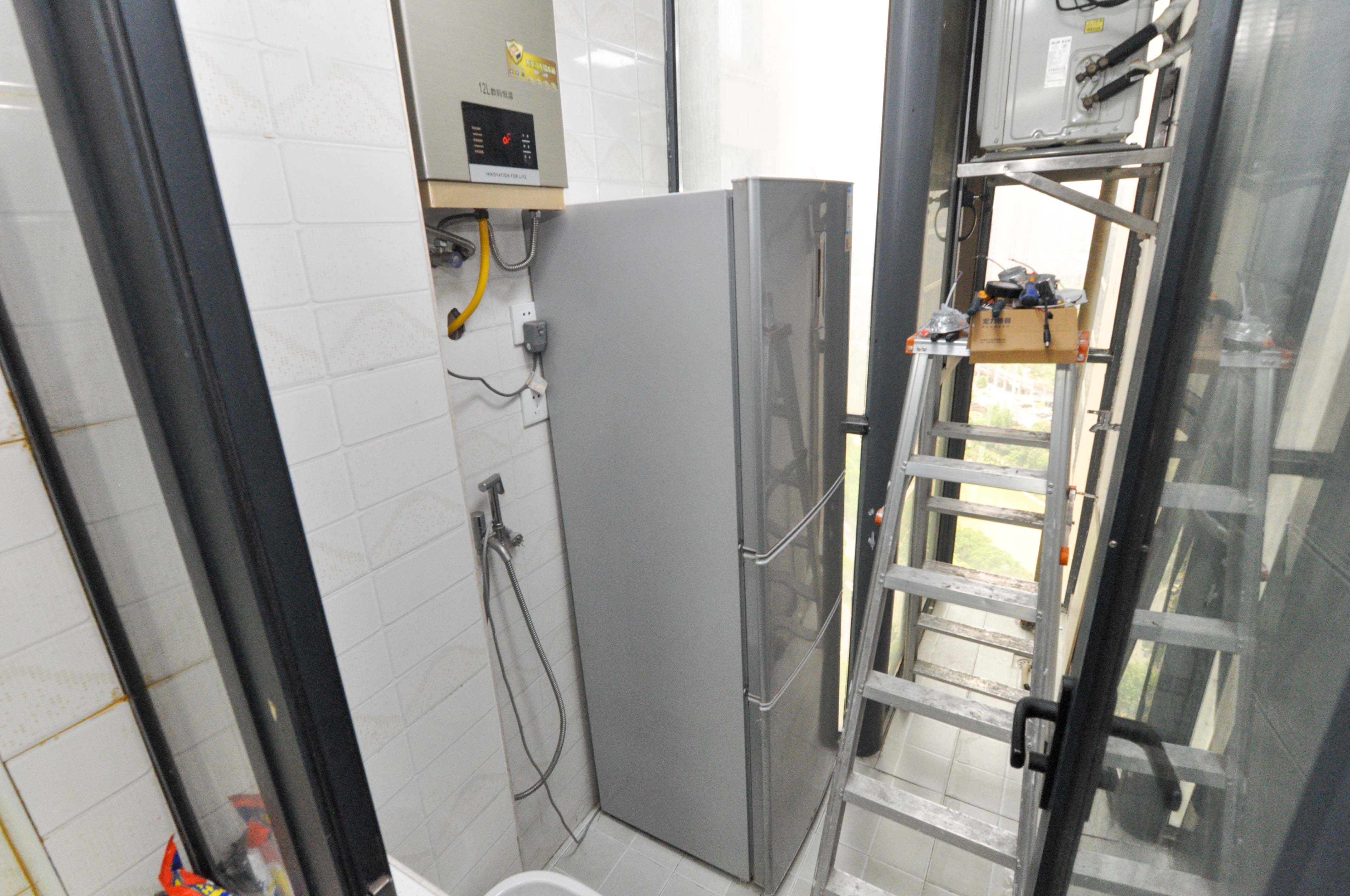 中建梅溪湖中心  3室2厅1卫   130.00万其他