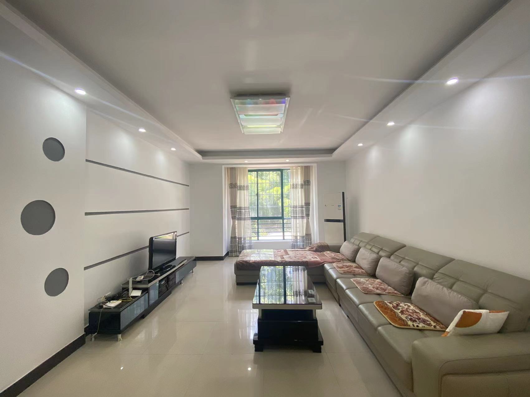 尚格名城1.1期 春江花月 3室2厅1卫 63.0万 尚格名城1.1期 春江花月 3室2厅1卫 63.0万室内图