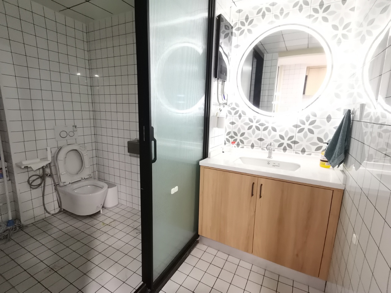 未来云环球中心 1室1厅1卫 38.0万 未来云环球中心 1室1厅1卫 38.0万室内图