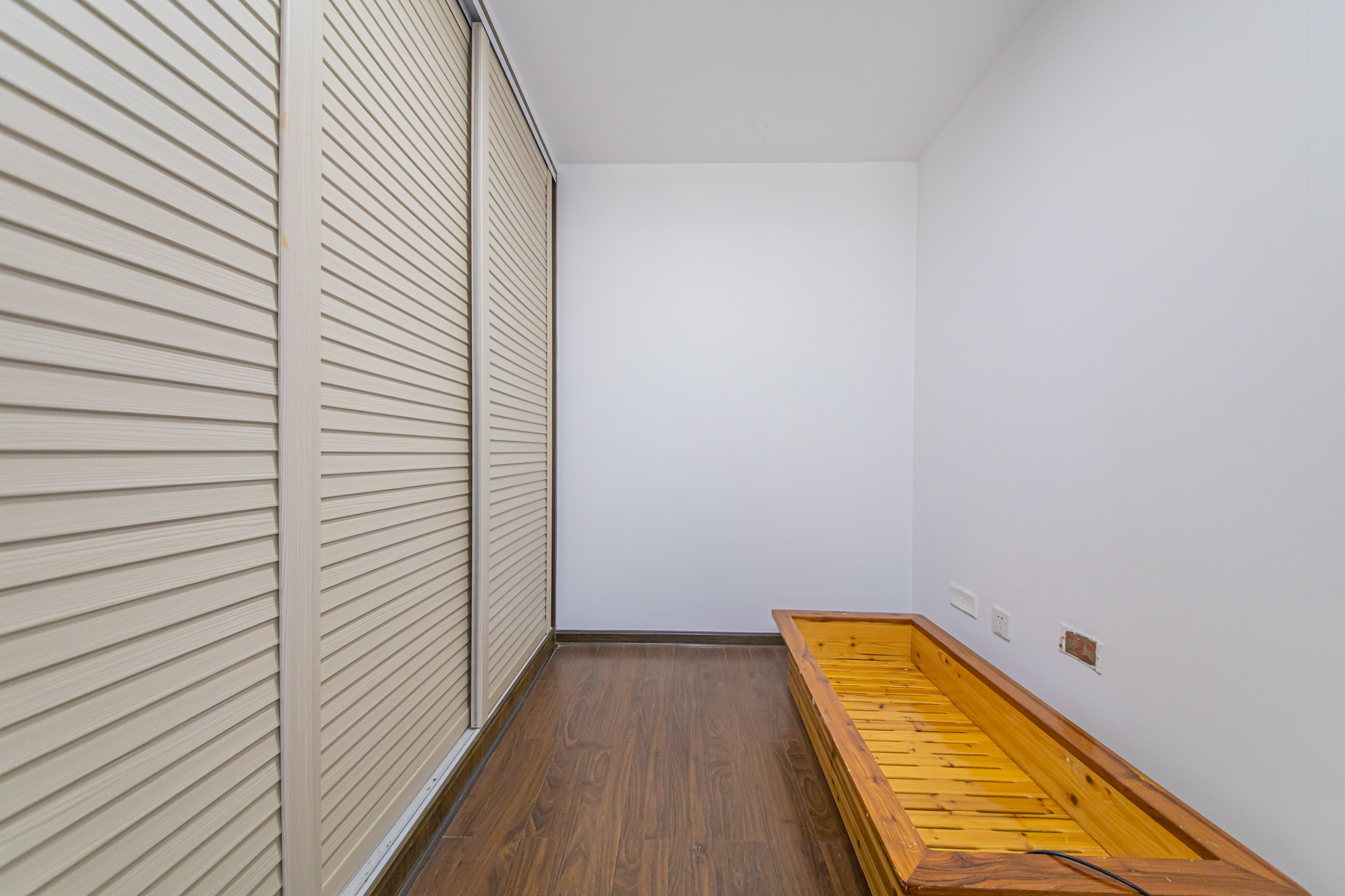 柠檬丽都 3室2厅2卫 102.0万 柠檬丽都 3室2厅2卫 102.0万卧室