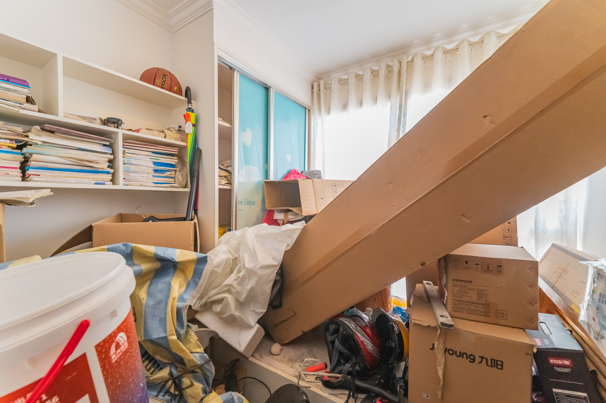 家和院  3室2厅1卫    76.2万卧室