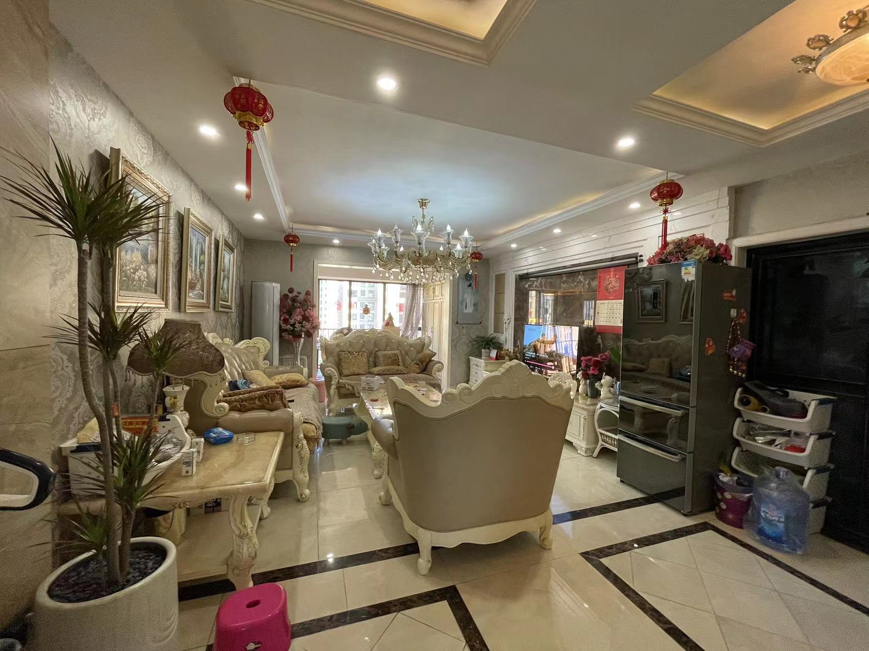 佳兆业金域天下二期 4室2厅2卫 81.8万 佳兆业金域天下二期 4室2厅2卫 81.8万室内图