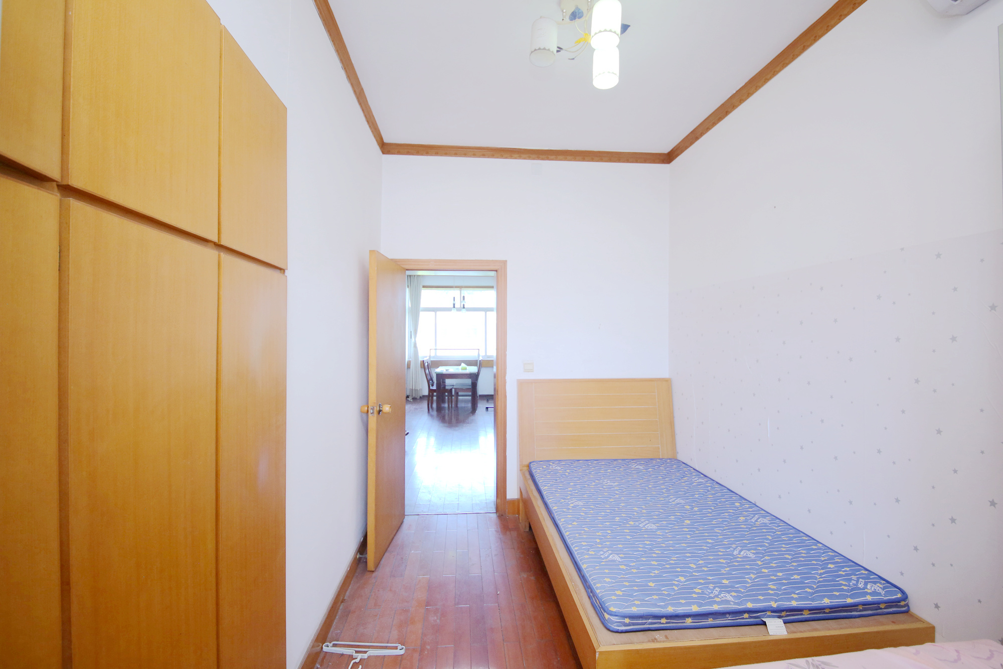 绕城家园  2室2厅1卫   52.80万卧室