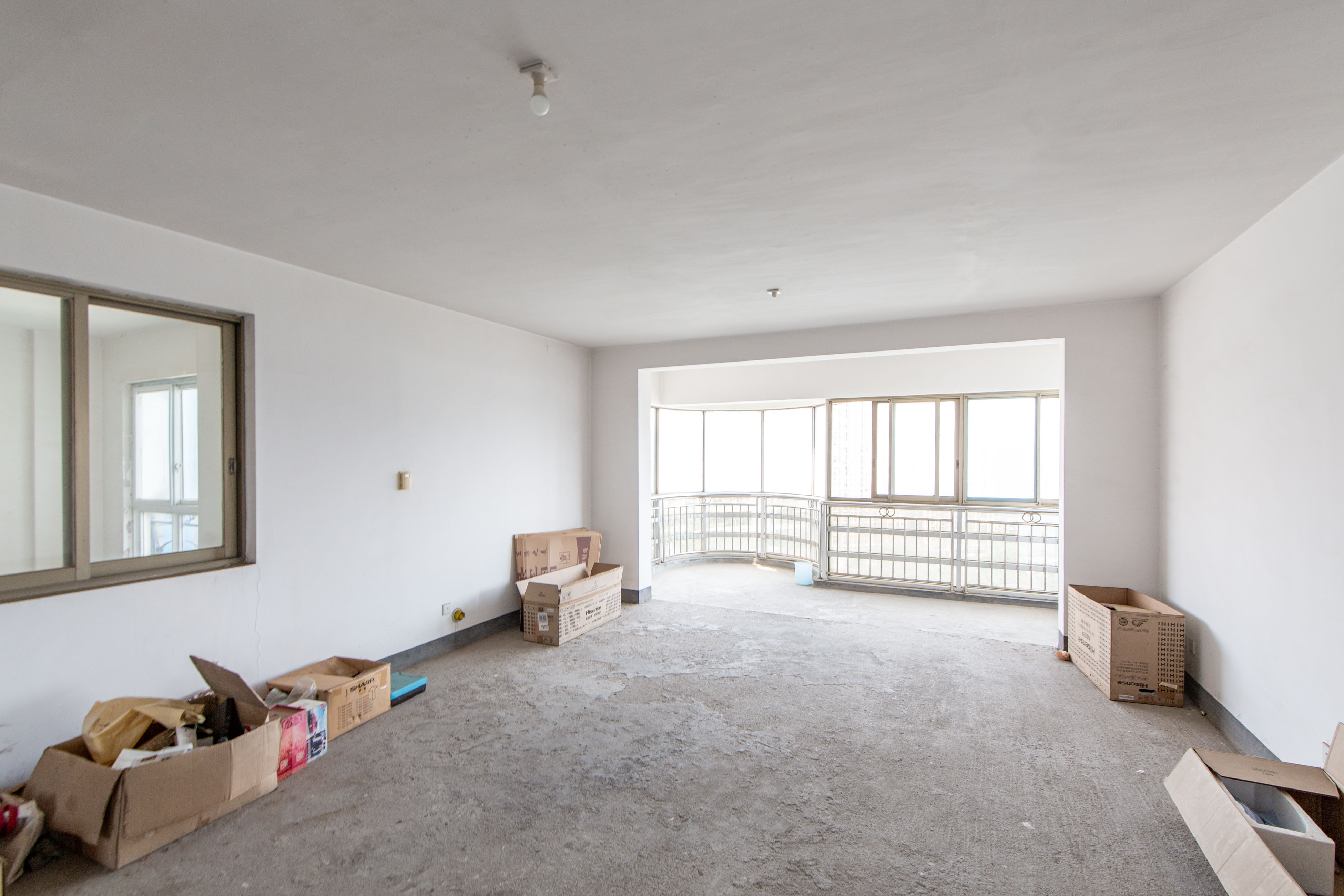 长丰源小区  7室3厅2卫   209.00万客厅