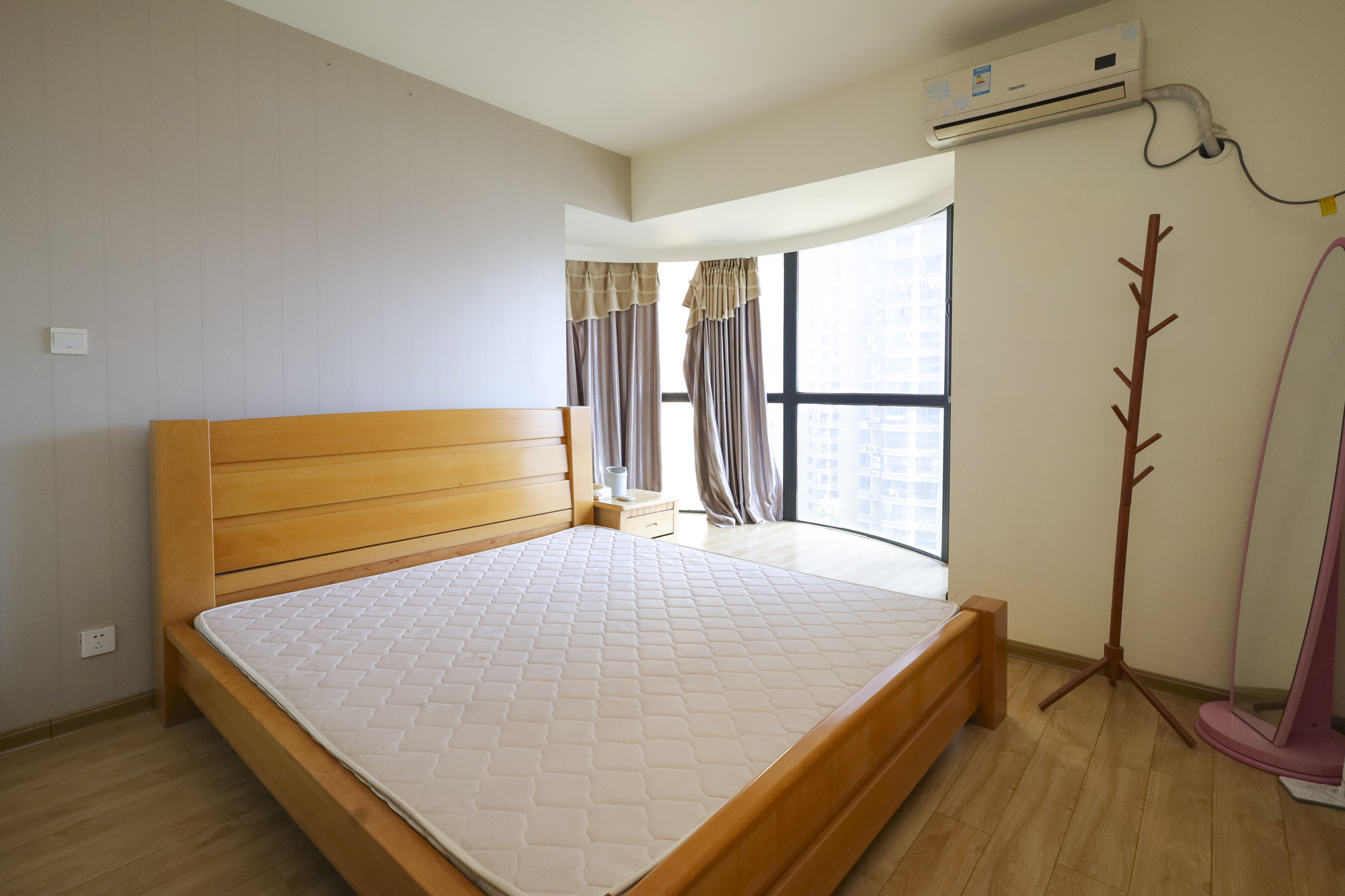 永祺西京 2室2厅1卫 119.6万 永祺西京 2室2厅1卫 119.6万卧室