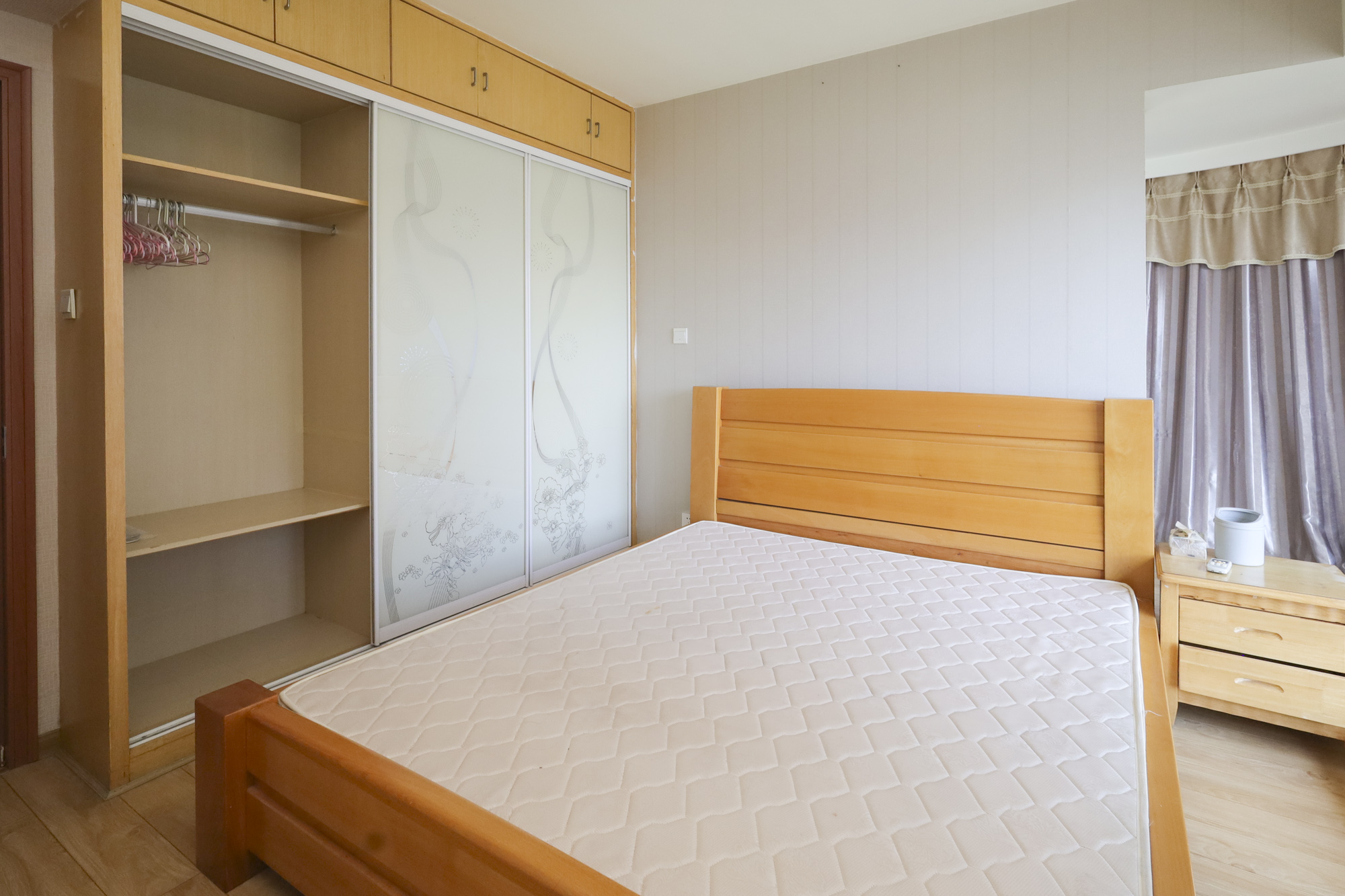 永祺西京 2室2厅1卫 119.6万 永祺西京 2室2厅1卫 119.6万卧室