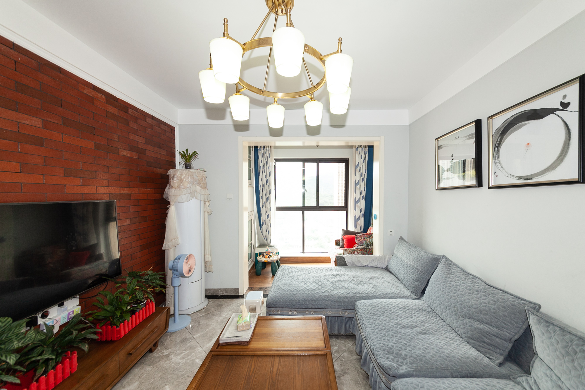 龙湖湘风原著(龙湖湘风星城) 3室2厅1卫 74.0万 龙湖湘风原著(龙湖湘风星城) 3室2厅1卫 74.0万客厅