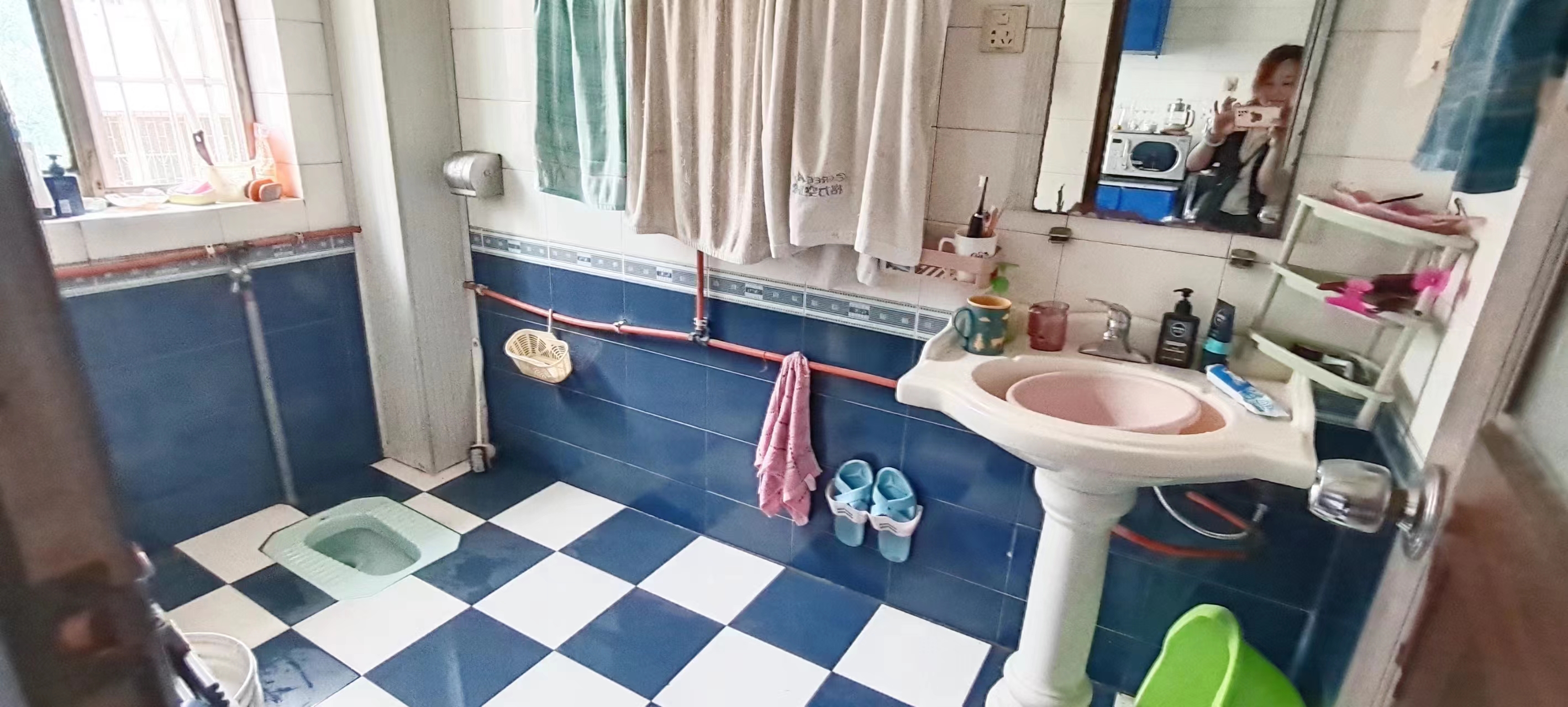 天骄公寓  3室2厅2卫    48.8万 天骄公寓  3室2厅2卫    48.8万客厅