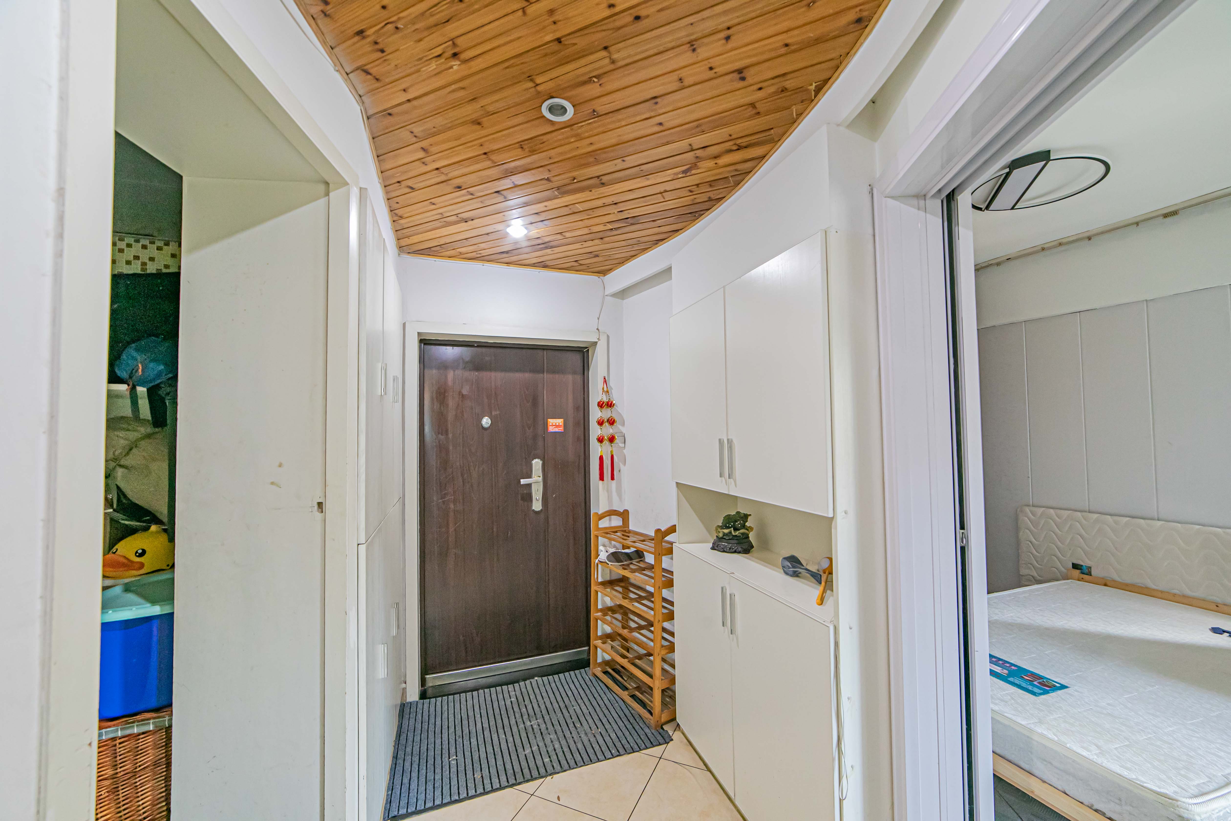 天健芙蓉盛世一期  4室2厅2卫    185.0万其他