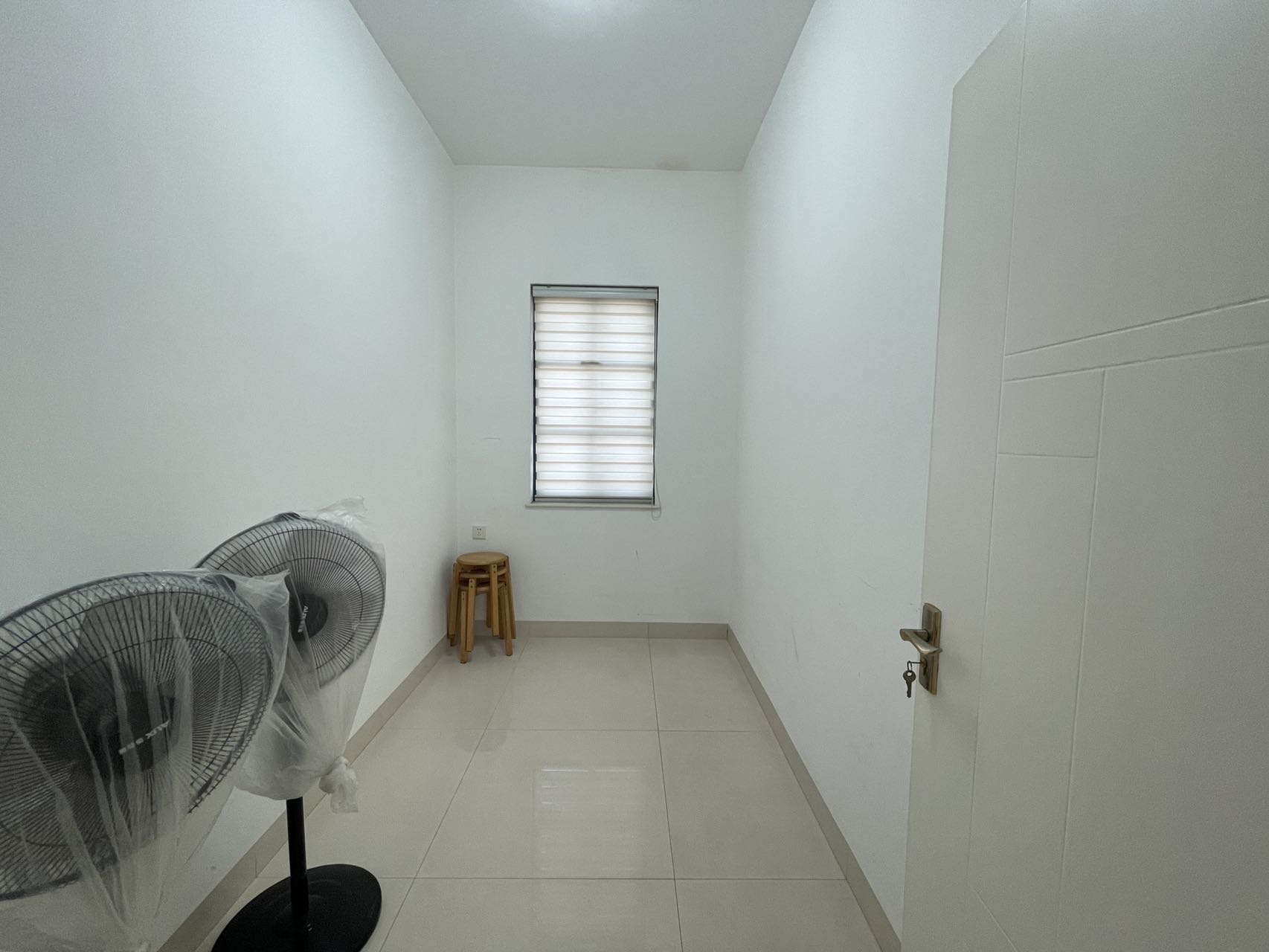 海创明珠花园 6室2厅3卫 75.0万 海创明珠花园 6室2厅3卫 75.0万室内图