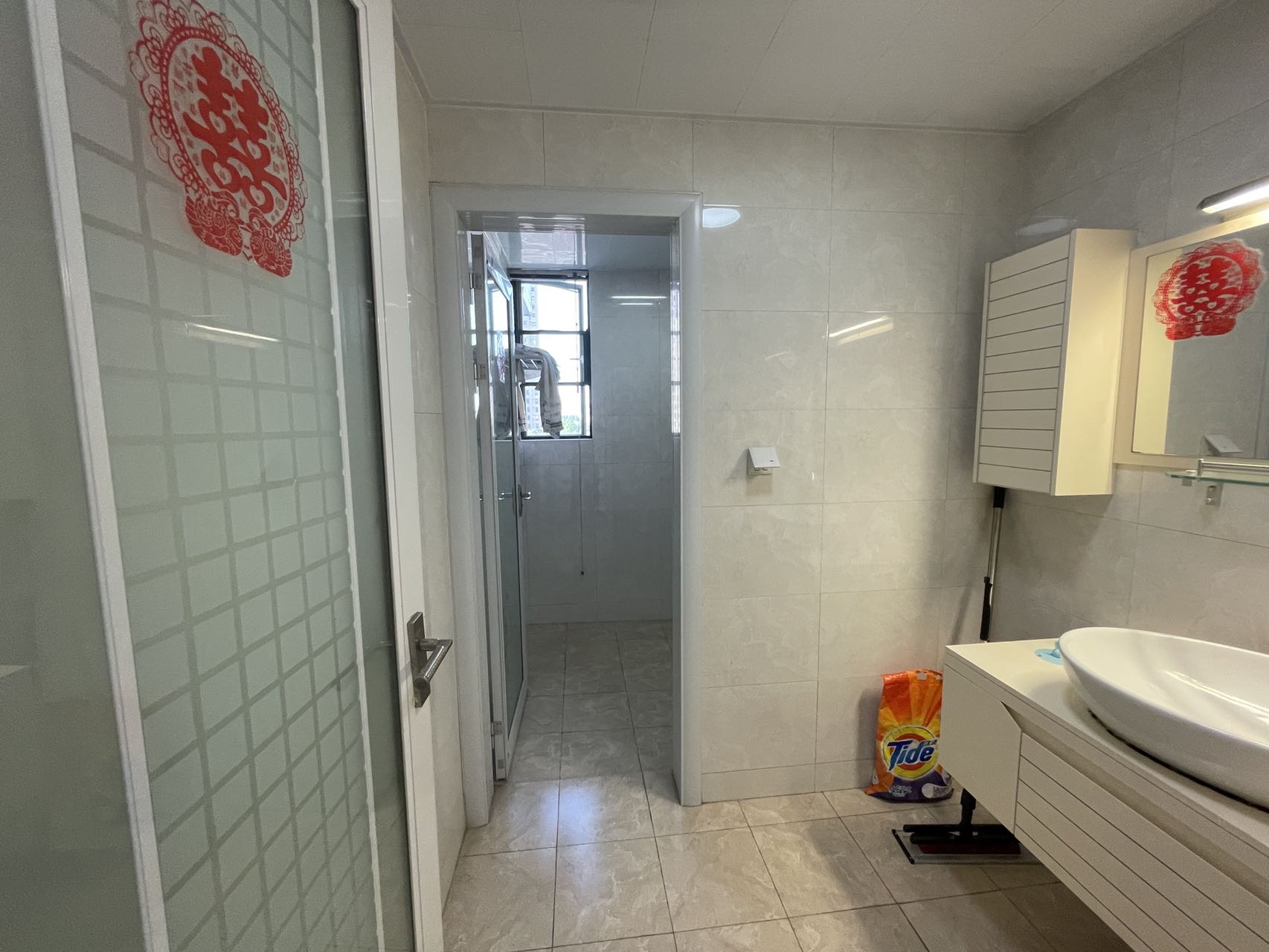 海创明珠花园 6室2厅3卫 75.0万 海创明珠花园 6室2厅3卫 75.0万室内图