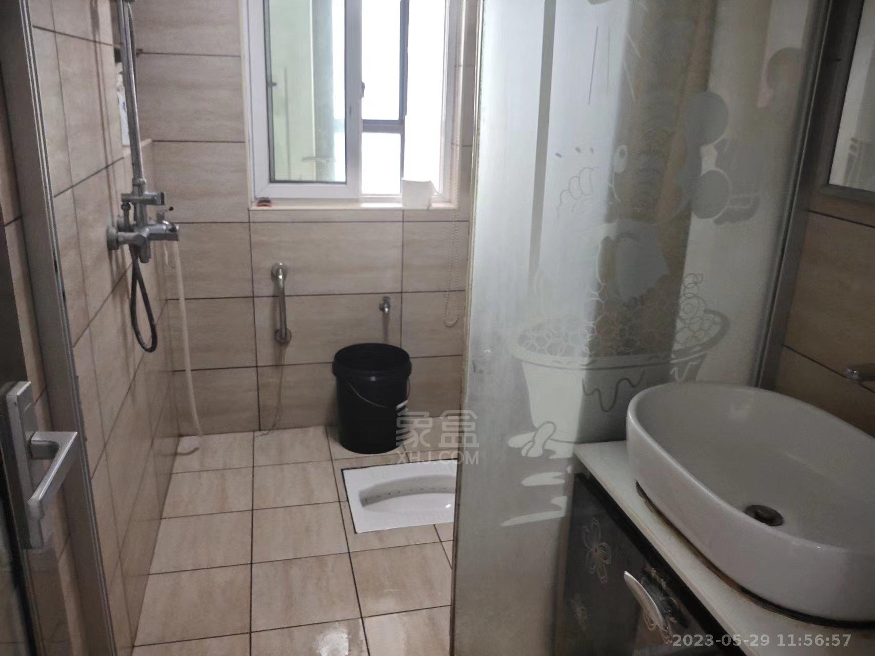 莱茵小镇 3室2厅1卫 1500.00元/月 莱茵小镇 3室2厅1卫 1500.00元/月室内图