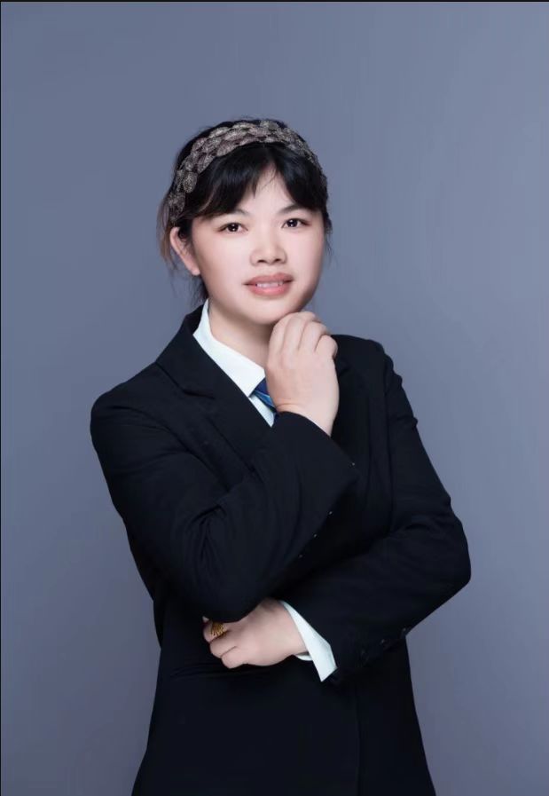 李炬荣