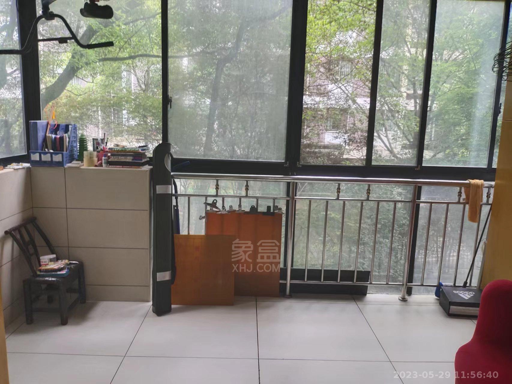 莱茵小镇 3室2厅1卫 1500.00元/月 莱茵小镇 3室2厅1卫 1500.00元/月室内图