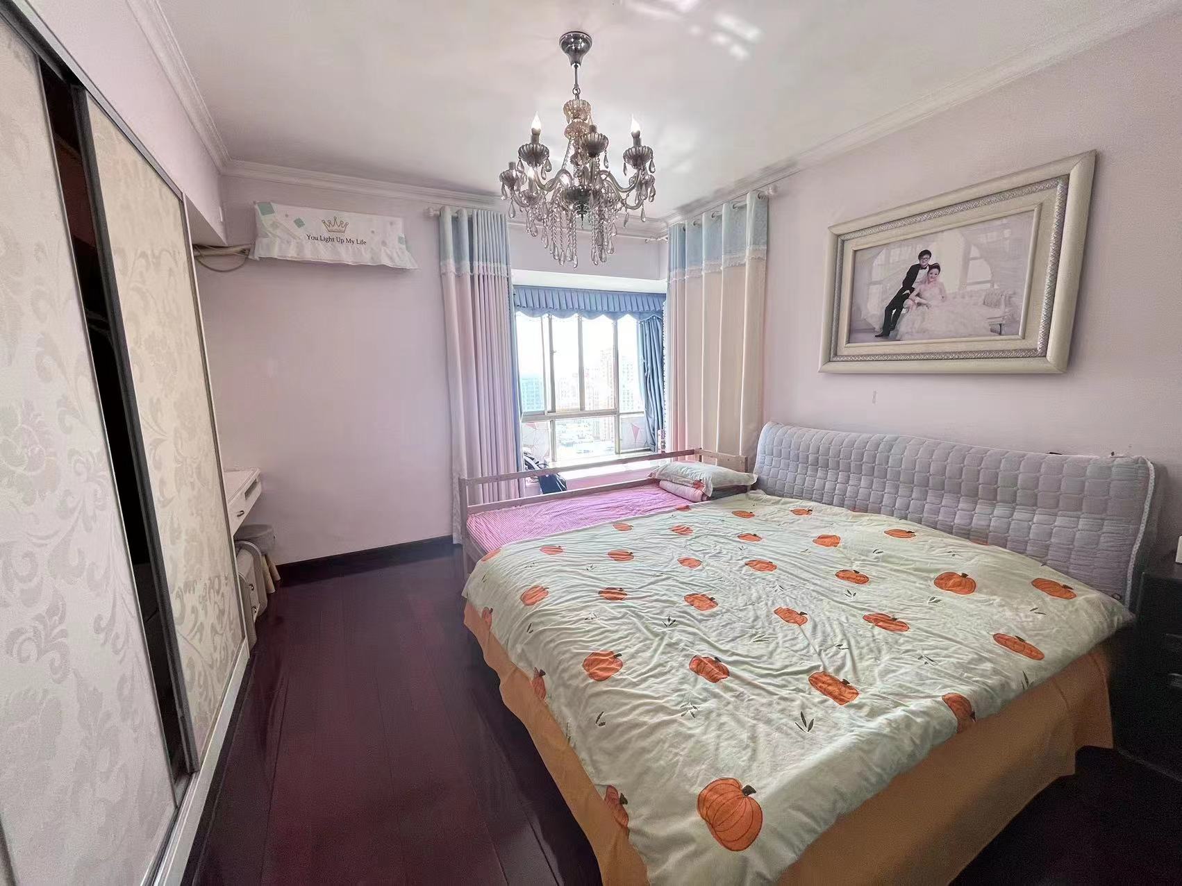 时尚新天地(平和堂) 3室2厅2卫 82.00万 时尚新天地(平和堂) 3室2厅2卫 82.00万室内图