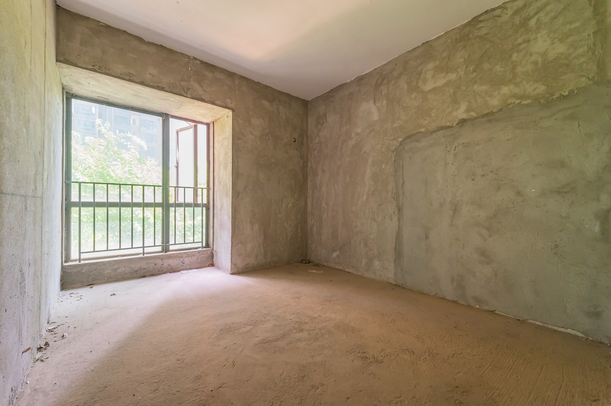 海伦春天 3室2厅1卫 84.99万 海伦春天 3室2厅1卫 84.99万卧室