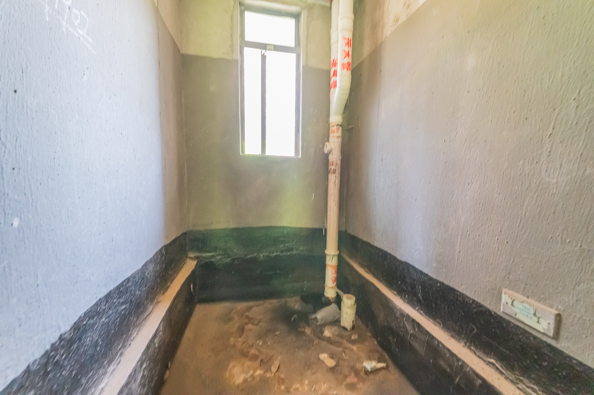 海伦春天 3室2厅1卫 84.99万 海伦春天 3室2厅1卫 84.99万卫生间