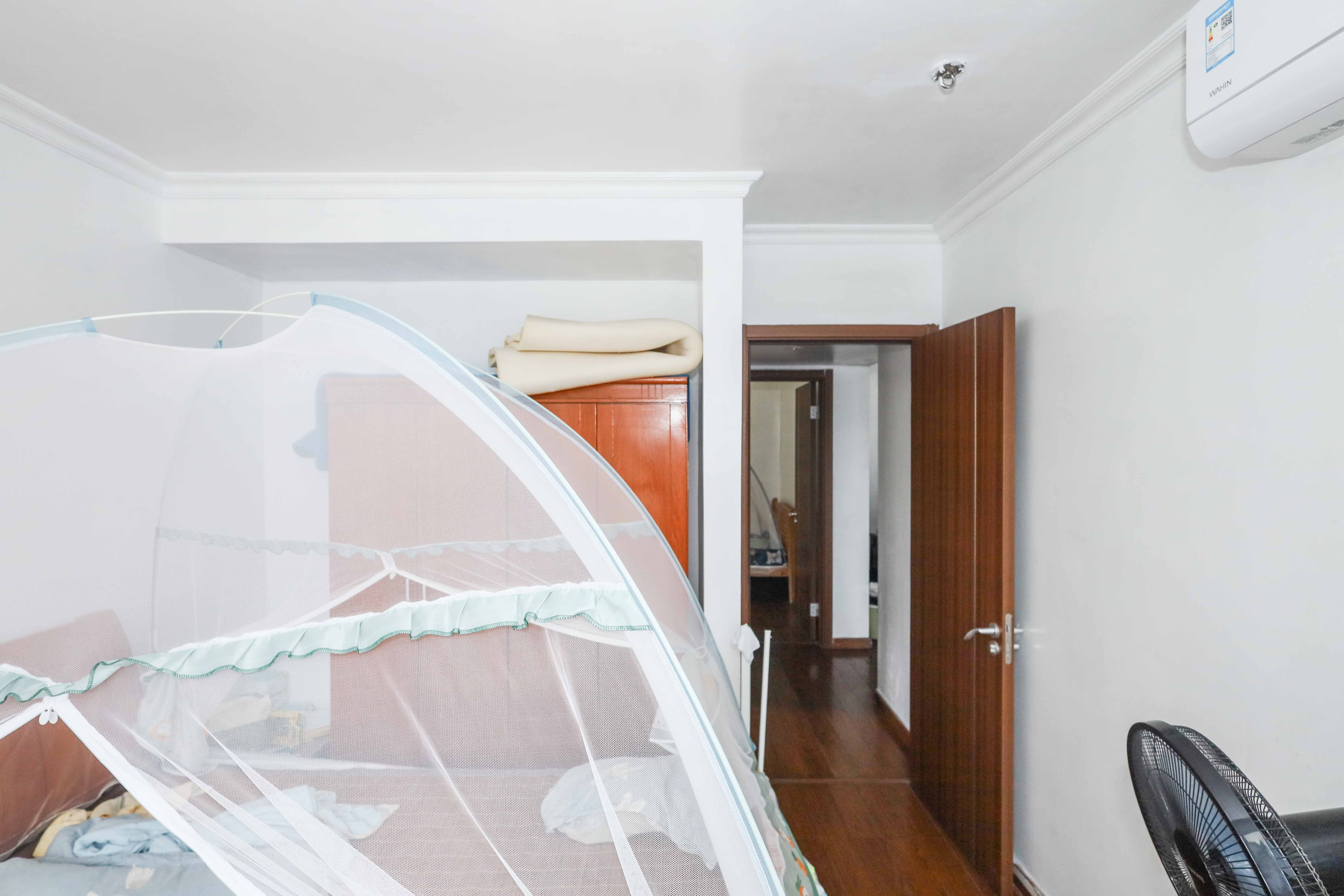 万科城市花园  2室2厅1卫    75.0万卧室