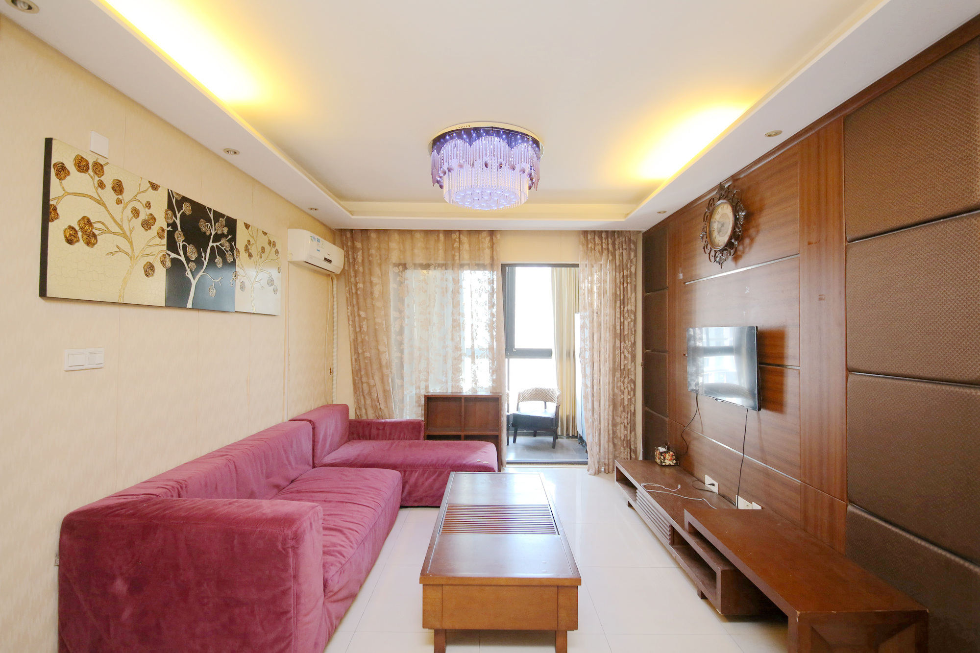 万科金域蓝湾  3室2厅1卫    92.0万客厅