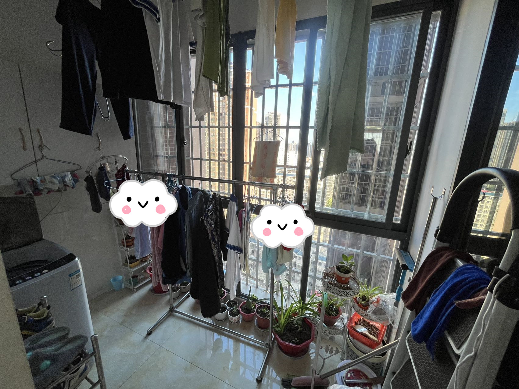 五江天骄  4室2厅2卫    68.8万 五江天骄  4室2厅2卫    68.8万客厅