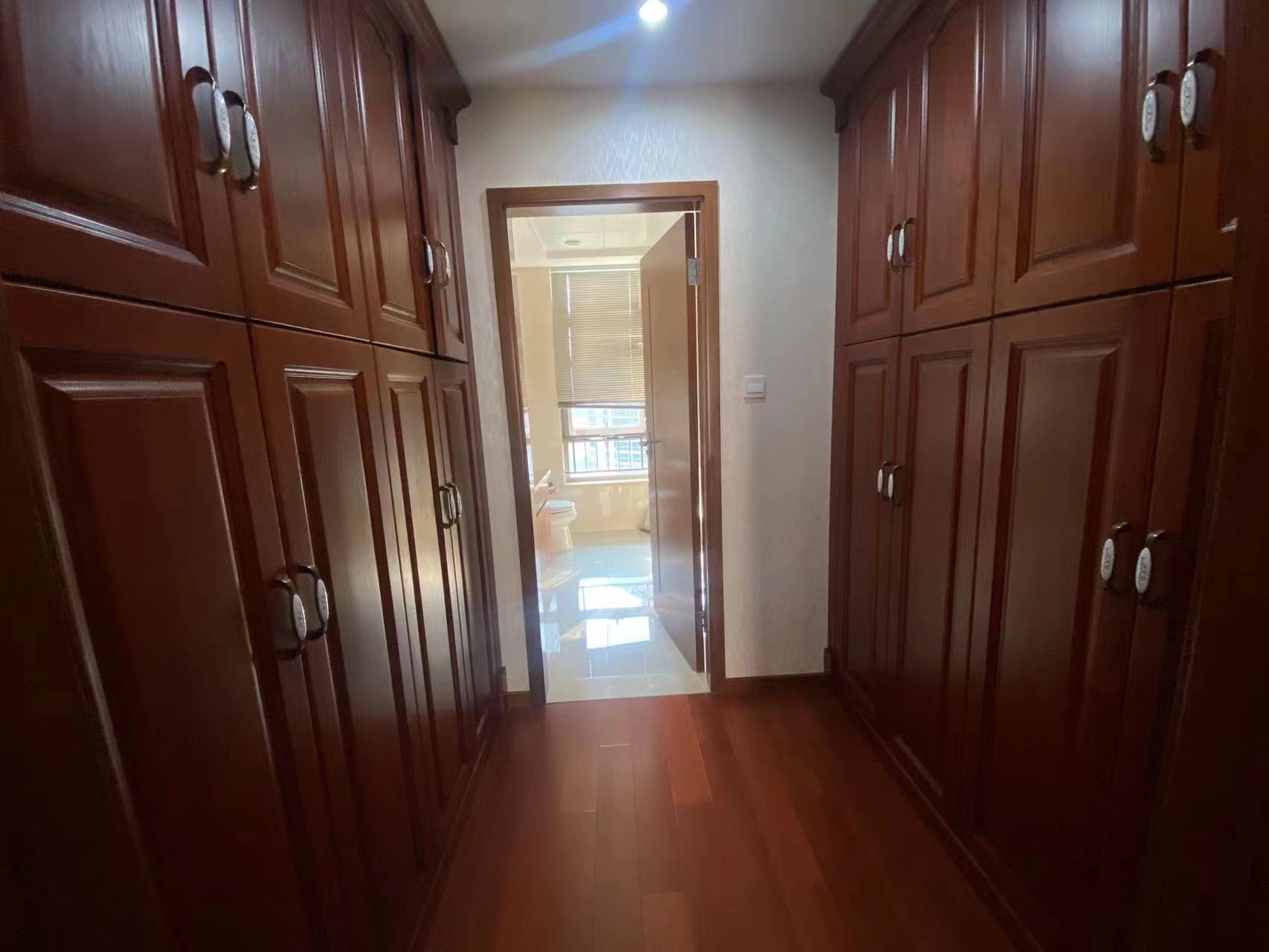 晋合湘水湾二期 4室2厅2卫 195.0万 晋合湘水湾二期 4室2厅2卫 195.0万室内图