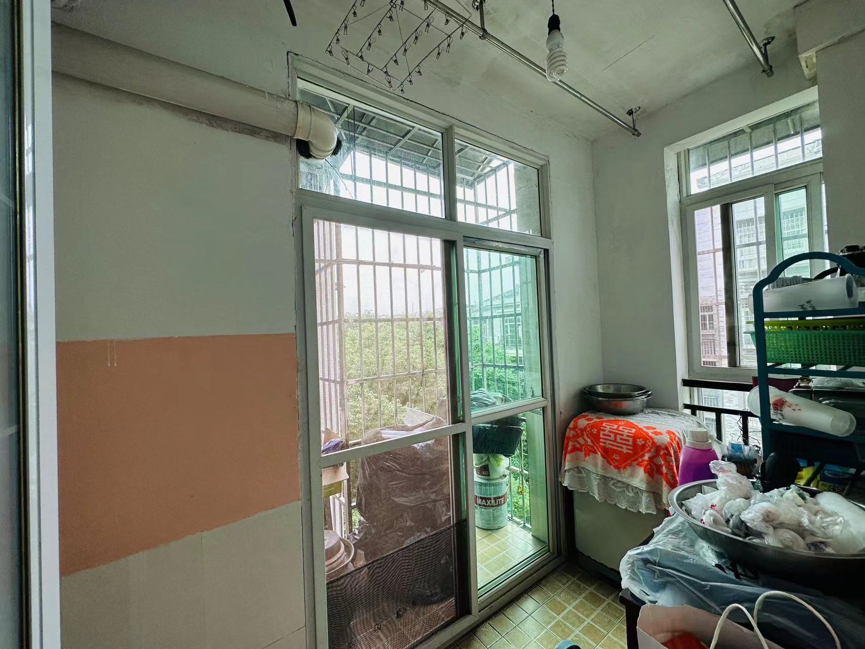 东环新城 4室2厅2卫 52.8万 东环新城 4室2厅2卫 52.8万室内图