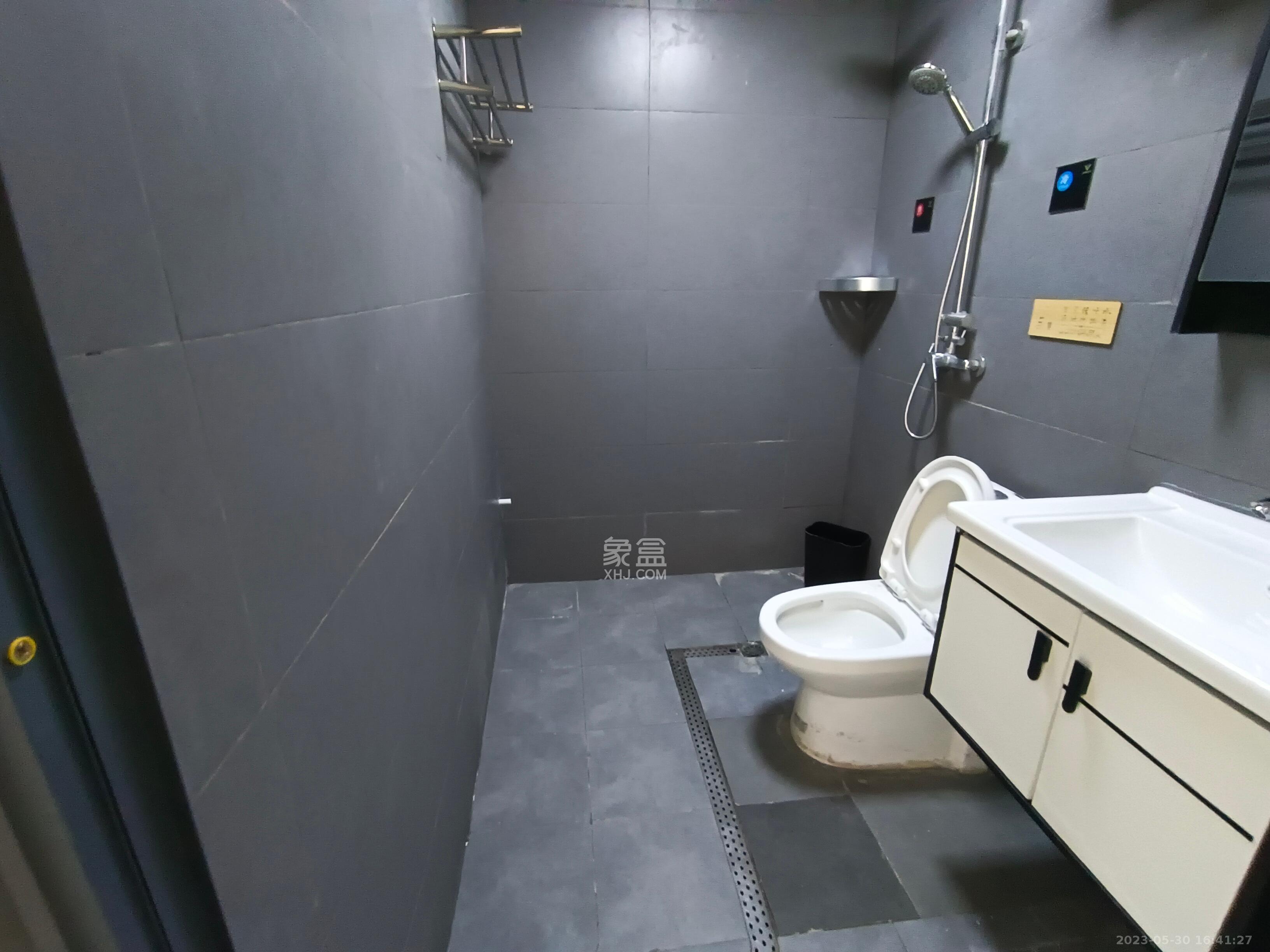 龙塘安置区（龙塘小区）  1室1厅1卫   1350.00元/月室内图