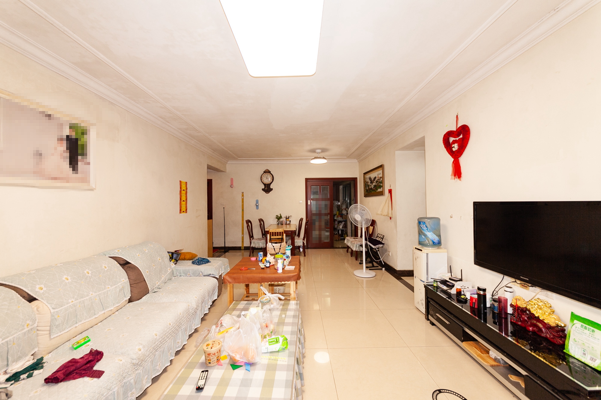 恒大名都  3室2厅2卫    95.0万客厅