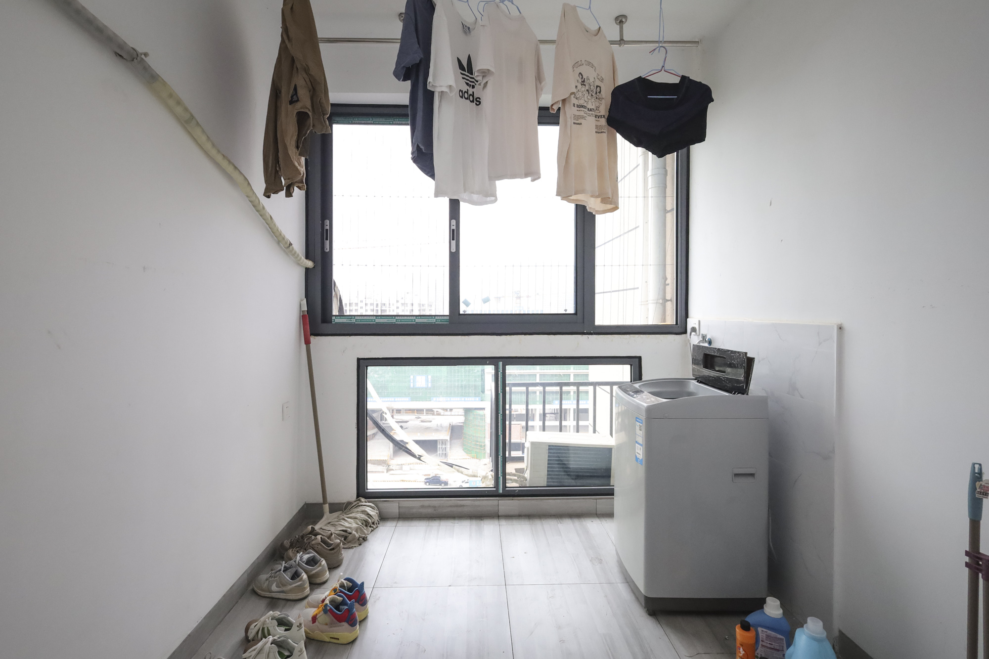 阳光丽城  3室2厅1卫   138.00万卧室